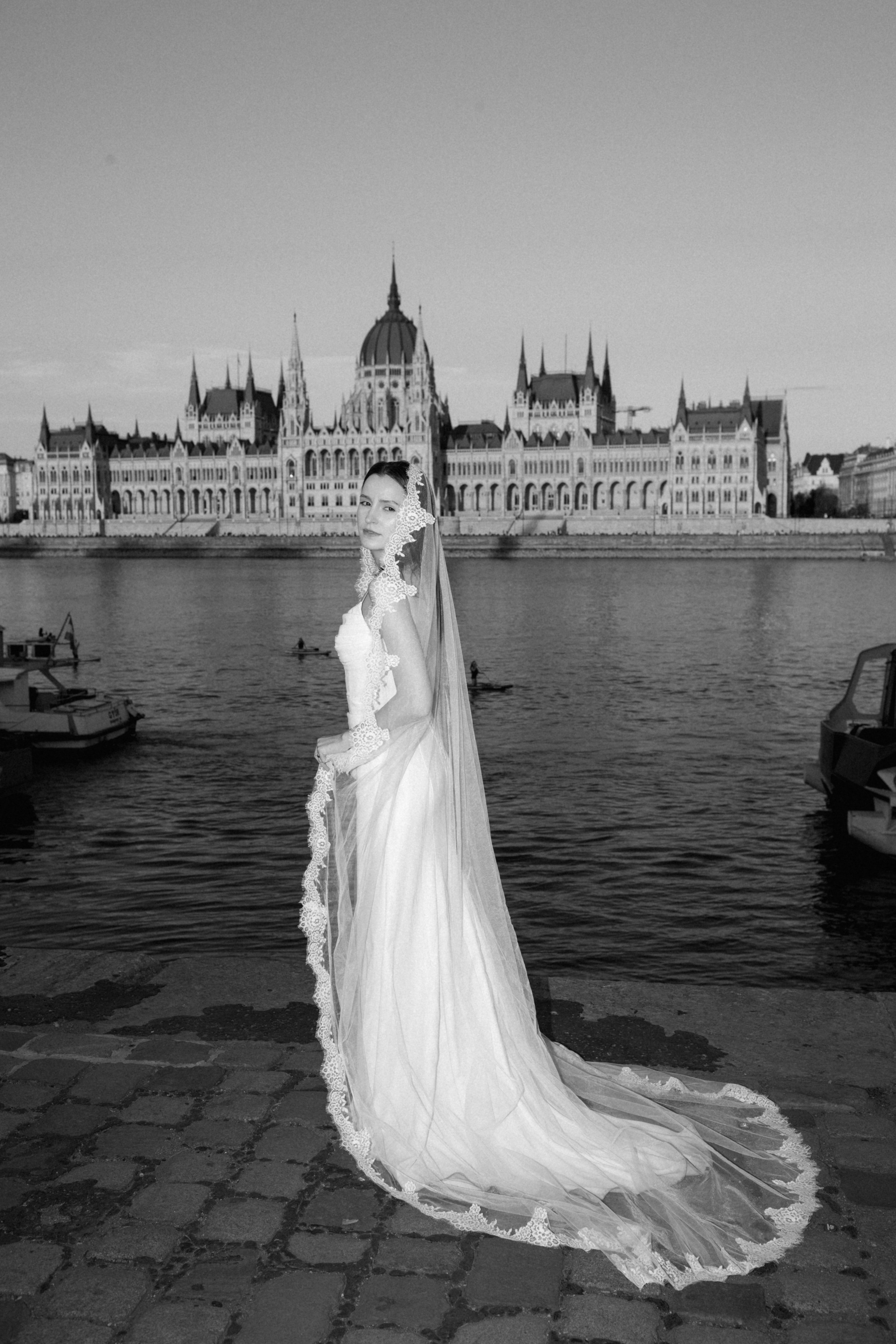 CRISTIAN & EMANUELA. CCORNEA PHOTOGRAPHY