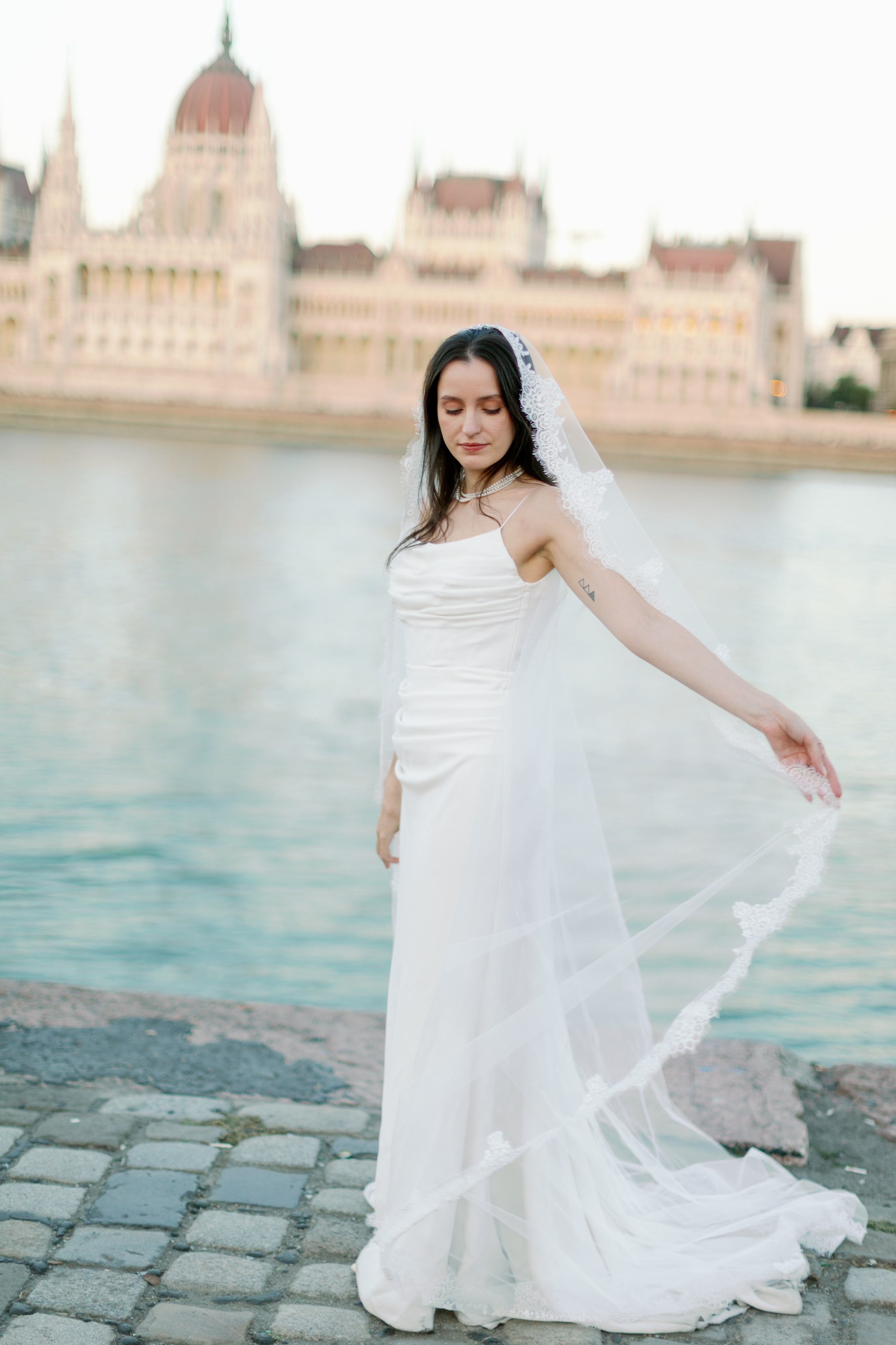 CRISTIAN & EMANUELA. CCORNEA PHOTOGRAPHY