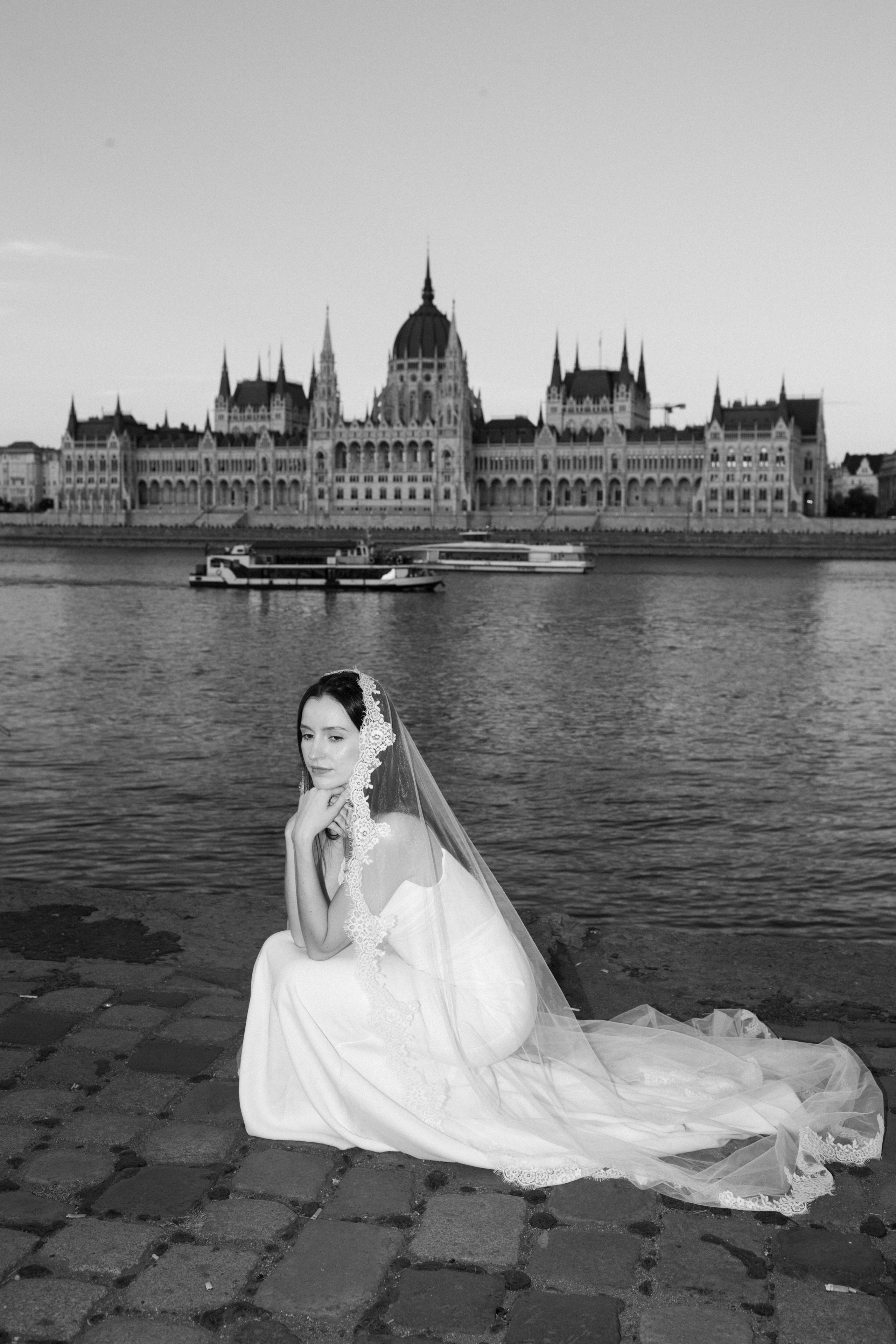 CRISTIAN & EMANUELA. CCORNEA PHOTOGRAPHY