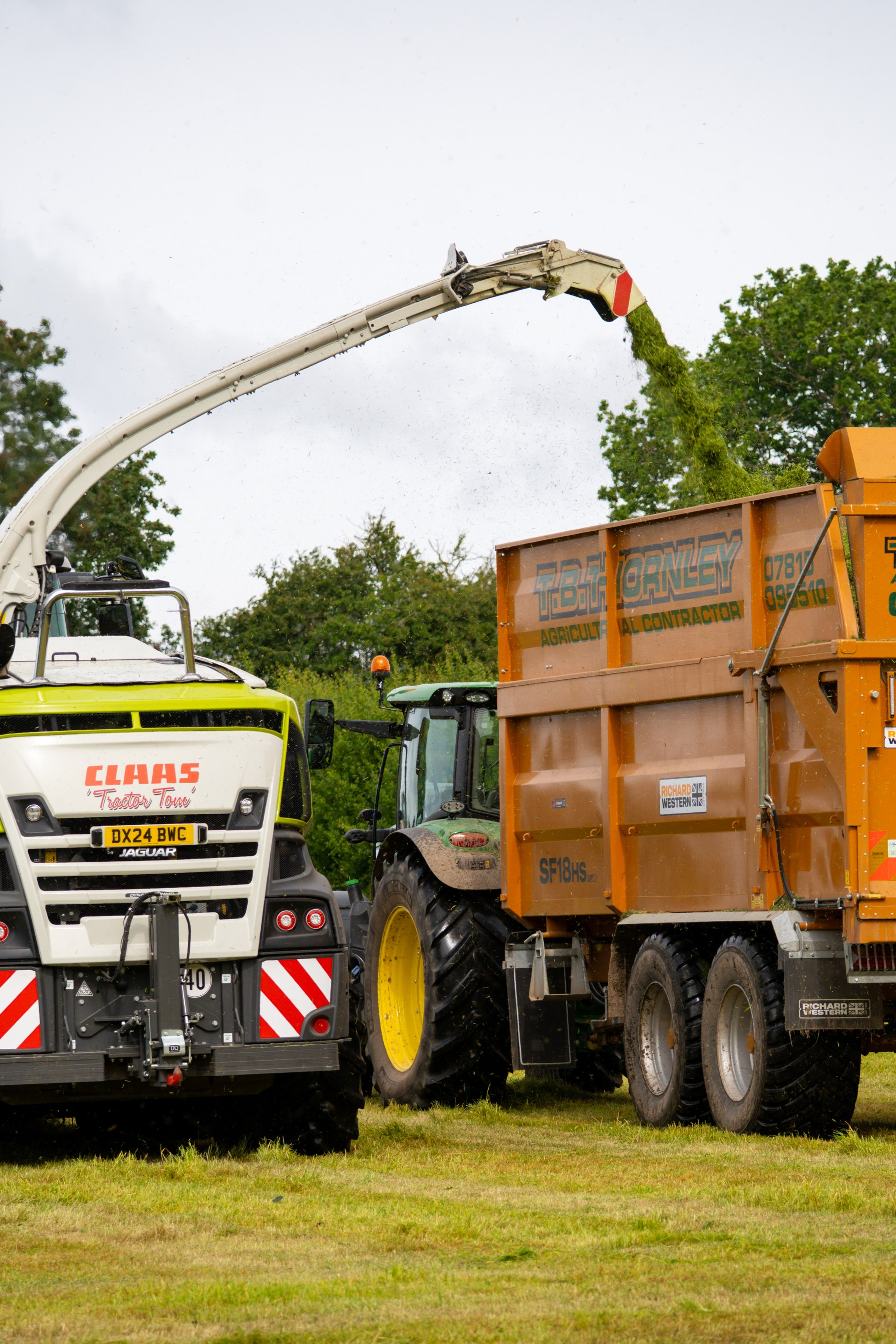Farm Diary. Ryan Hewitt Photographer