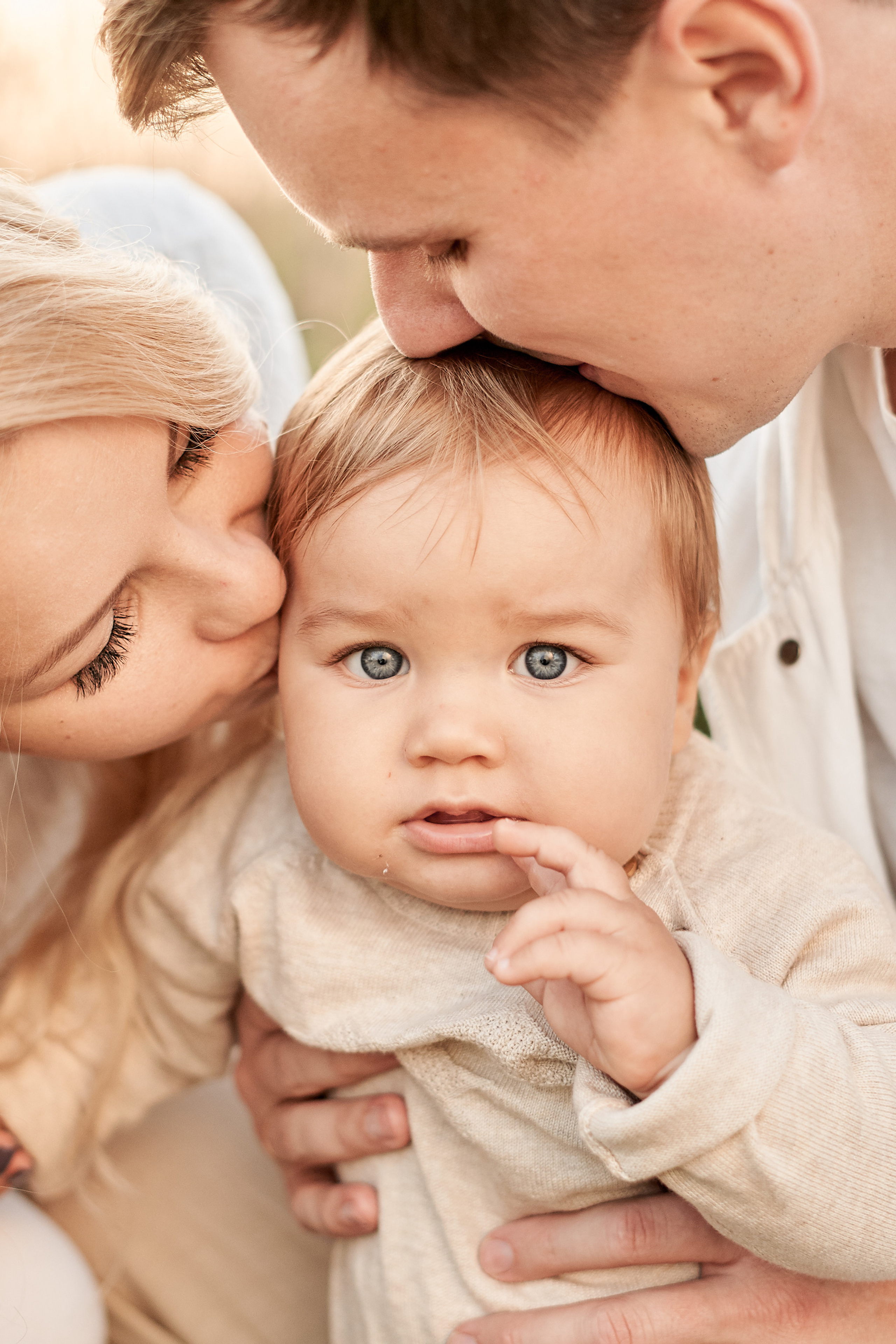 Бежевая осень Иры, Влада и Марка