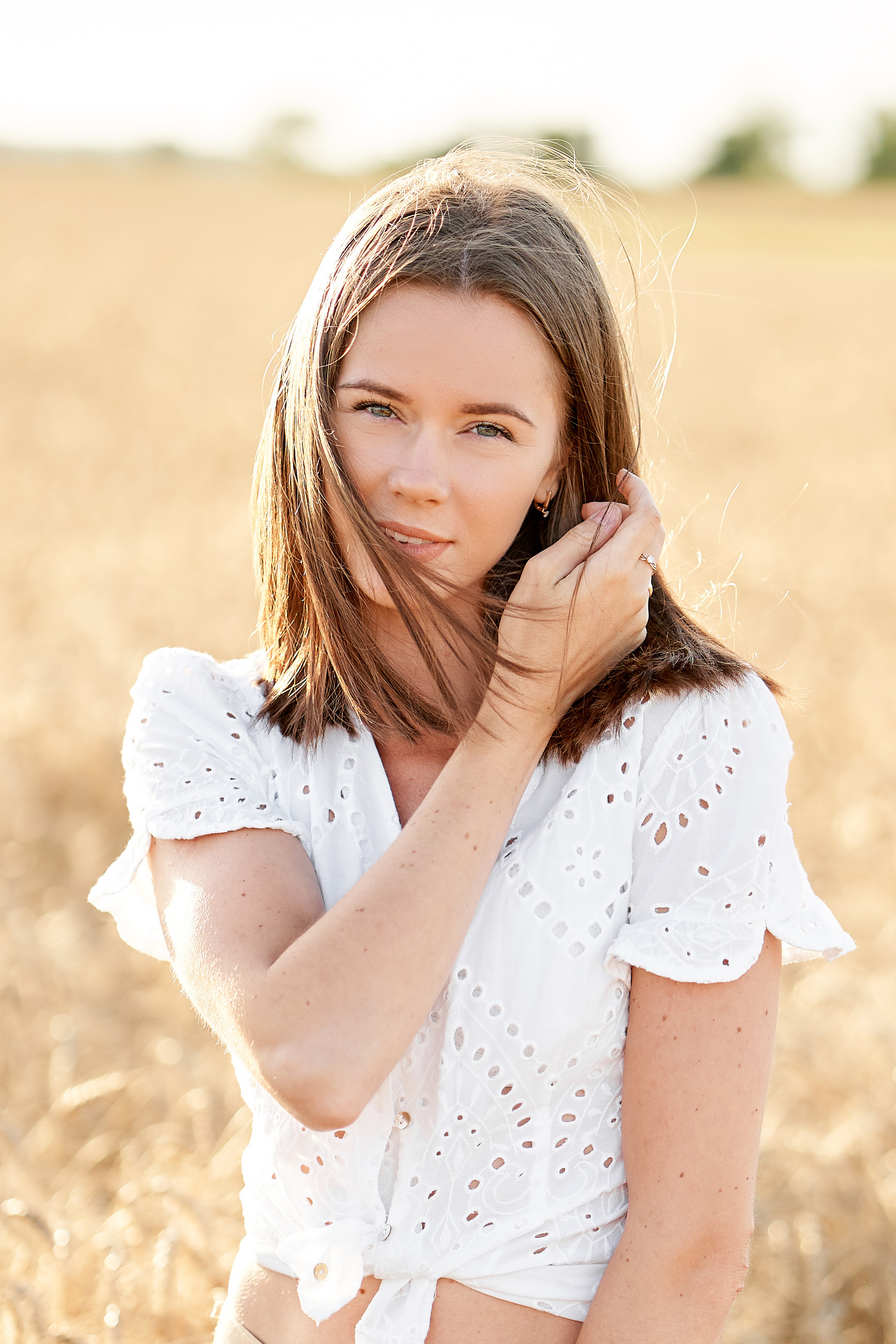 Катя в пшеничном поле