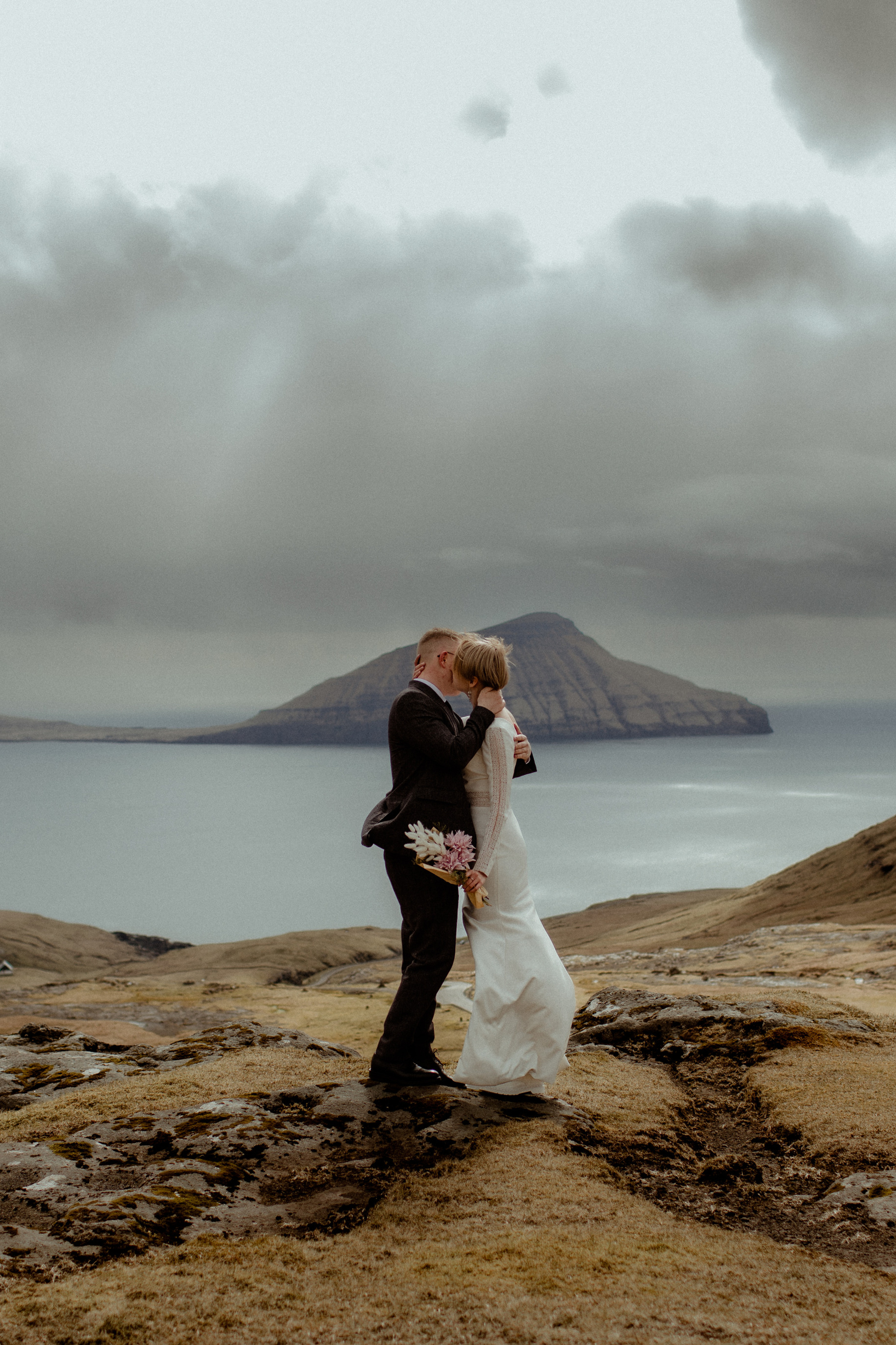 Reviews about Iceland wedding photographer. Iceland elopement photographer & videographer