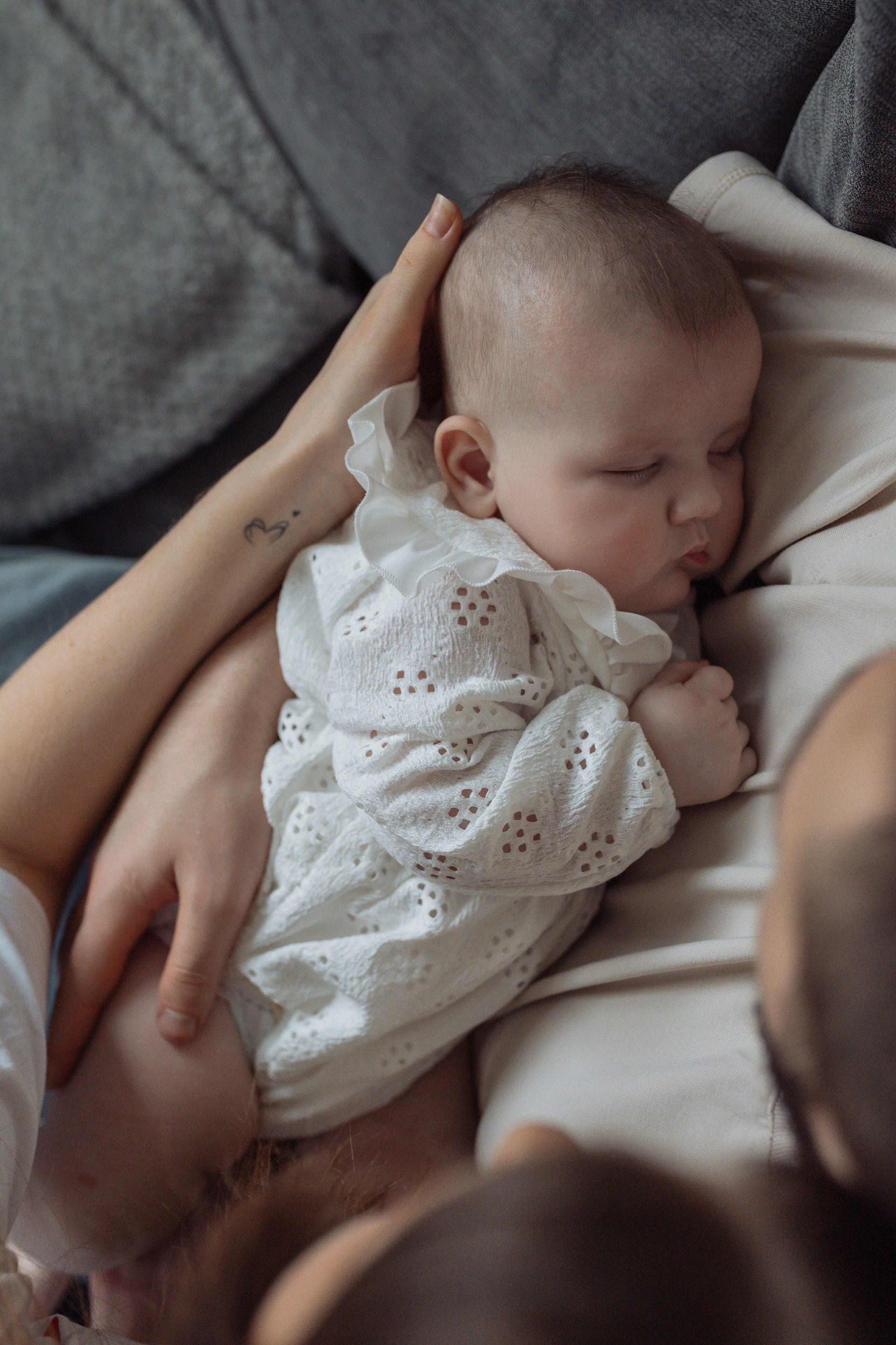 Family Photography London | Natural Lifestyle Sessions | AnnaTsesar. Premium Maternity, Newborn & Family Photography in London