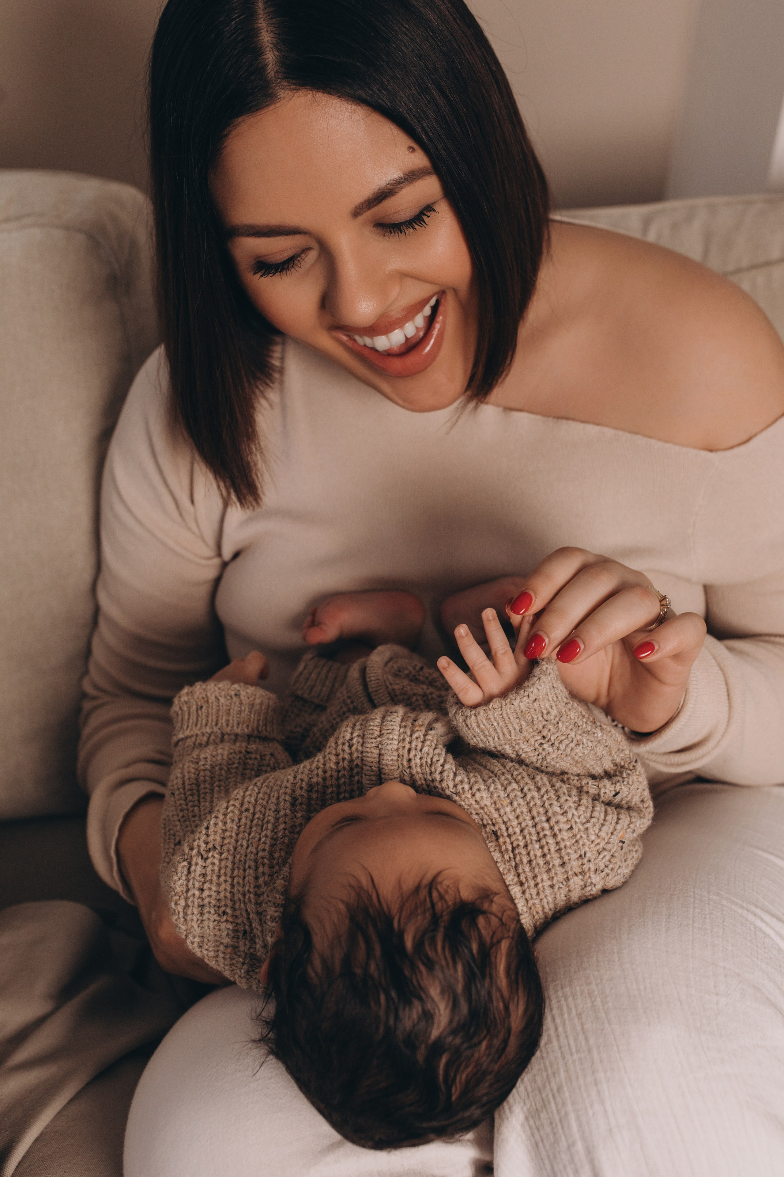 Newborn Photography London | In-Home Baby Sessions | AnnaTsesar. Premium Maternity, Newborn & Family Photography in London
