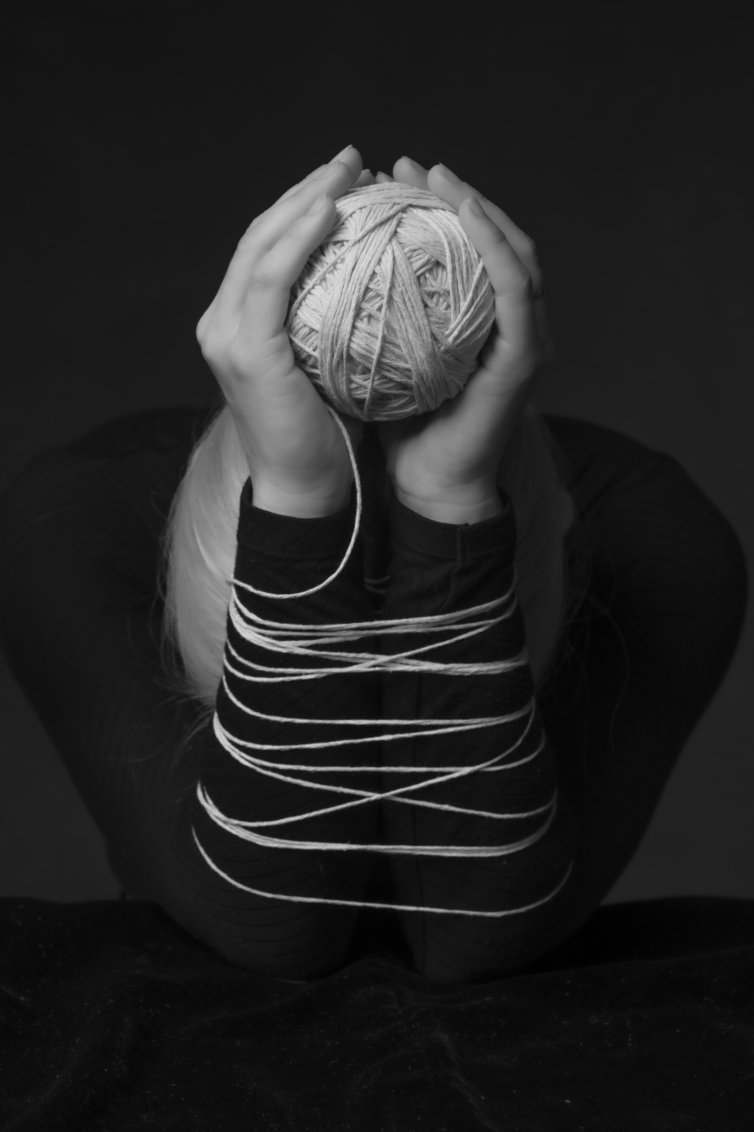 On the other hand, threads can also symbolize constraints and entanglements. They may represent the very barriers that hinder us from moving forward, restricting our freedom and self-expression. These threads can be as complex and tangled as the challenges of adapting to a new environment and culture. They may also reflect internal conflicts and fears that limit our ability to adapt and grow.