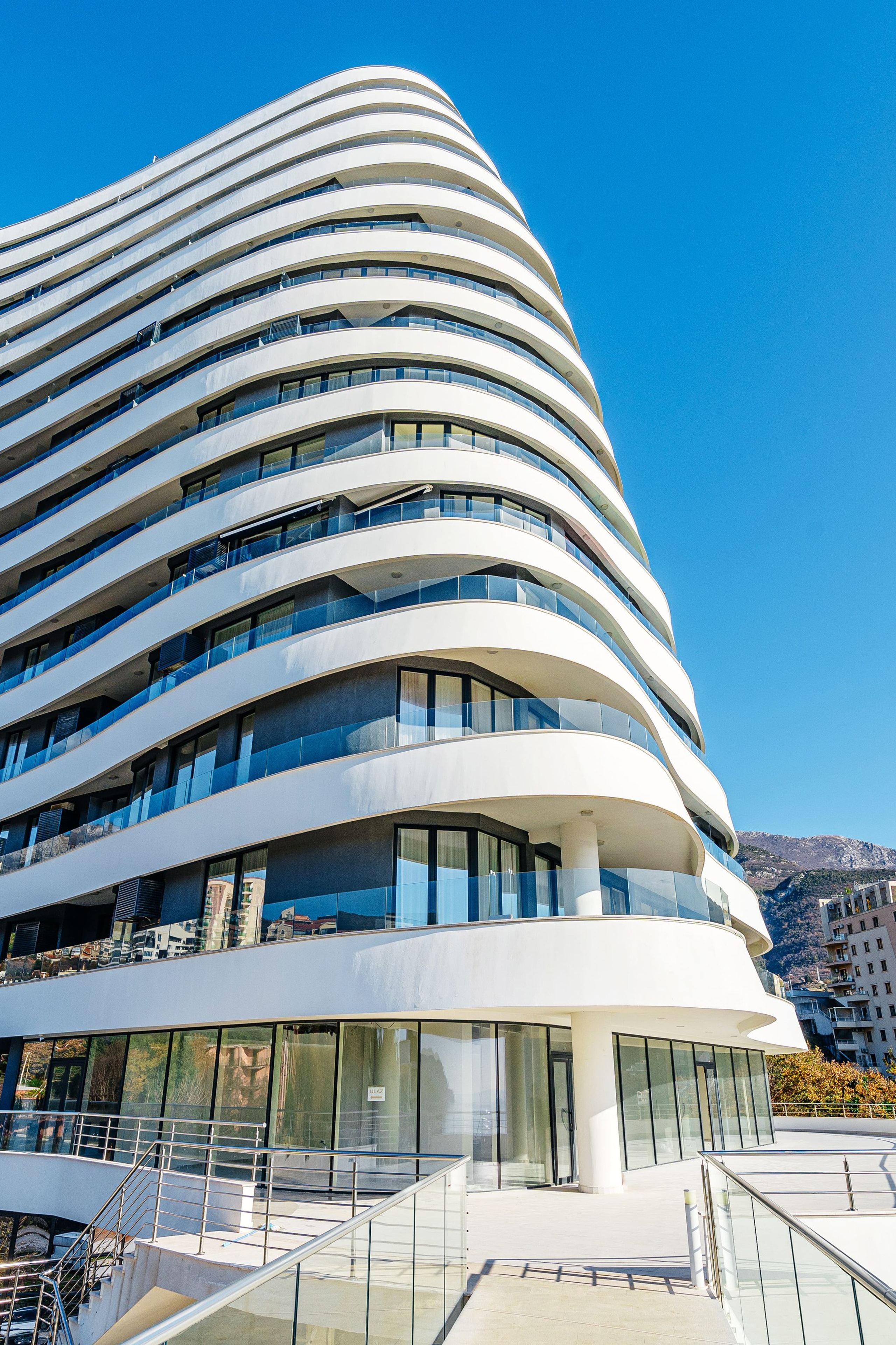 Real Estate. EVAN ARISTOV WEDDING PHOTOGRAPHY — Seattle Wedding Photographer