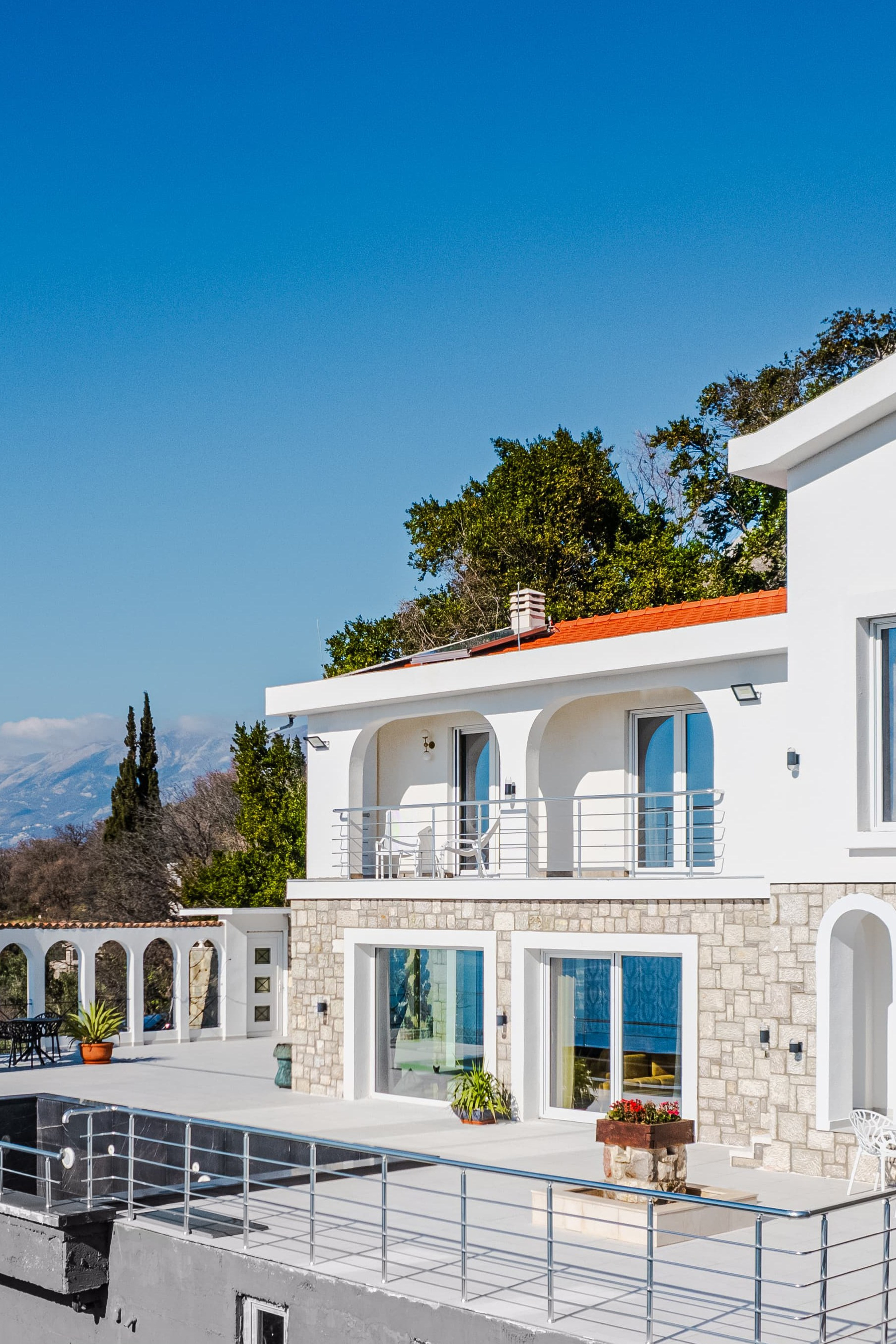 Real Estate. EVAN ARISTOV WEDDING PHOTOGRAPHY — Seattle Wedding Photographer