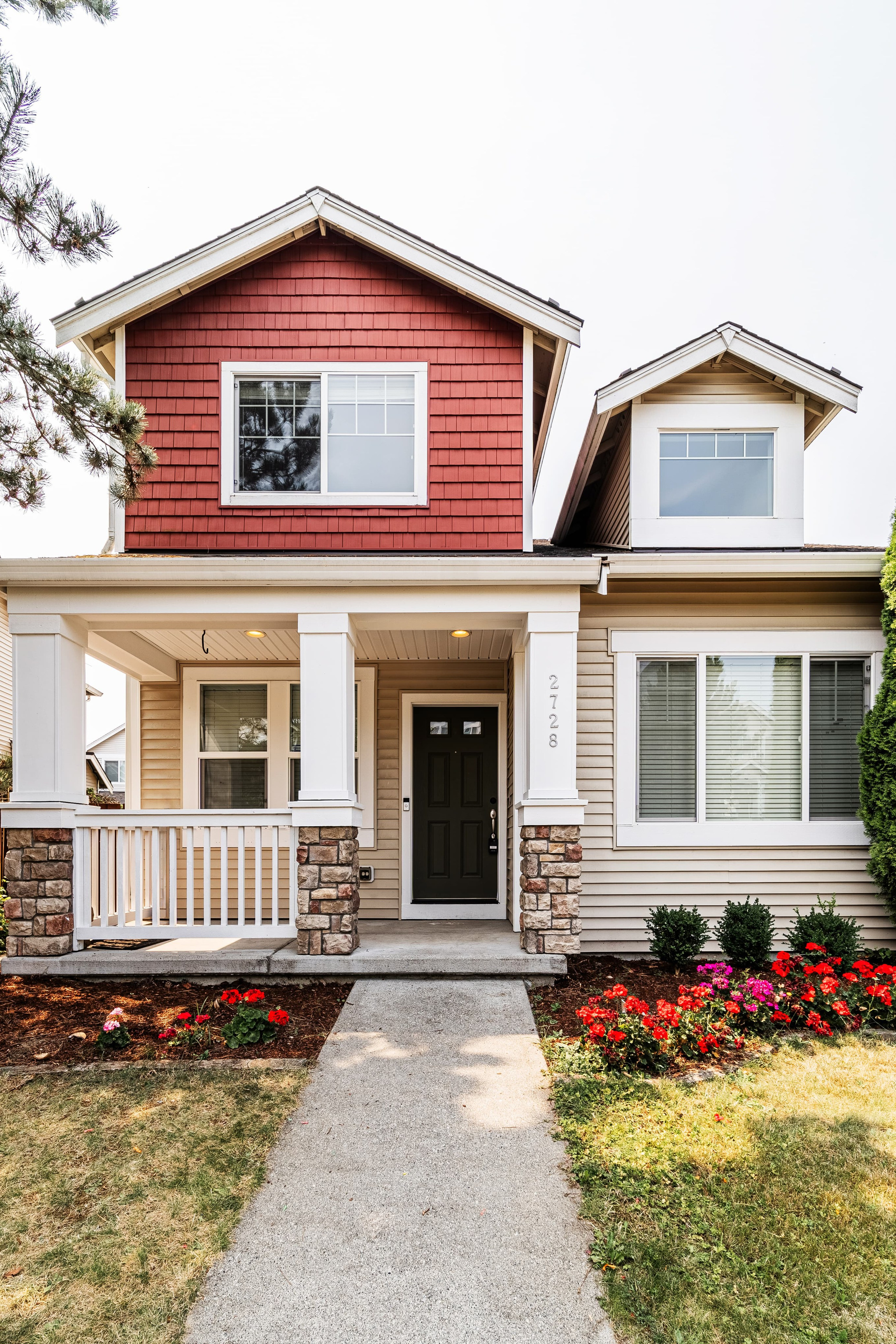 Real Estate. EVAN ARISTOV WEDDING PHOTOGRAPHY — Seattle Wedding Photographer