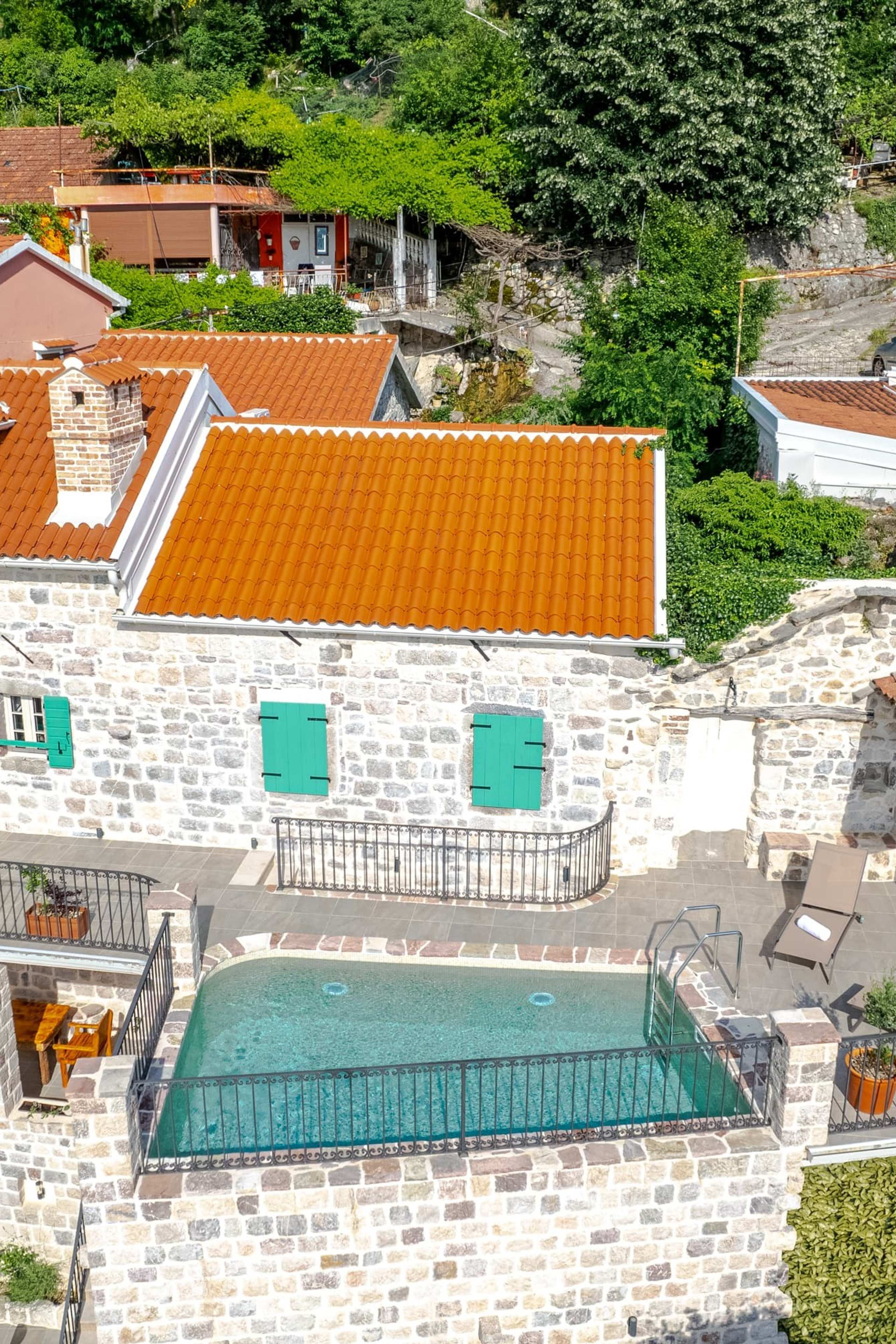 Real Estate. EVAN ARISTOV WEDDING PHOTOGRAPHY — Seattle Wedding Photographer