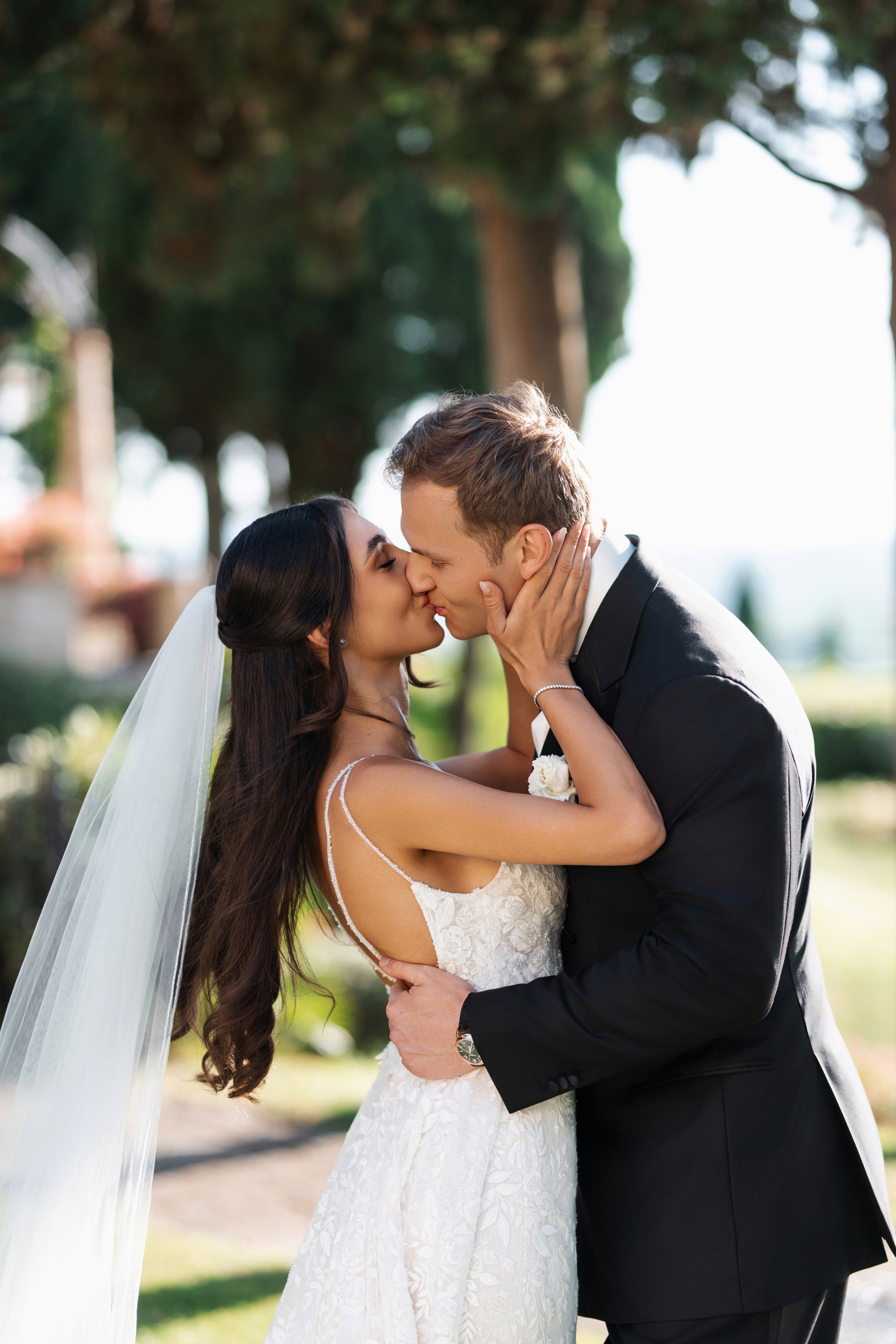 RANYA & ALEX