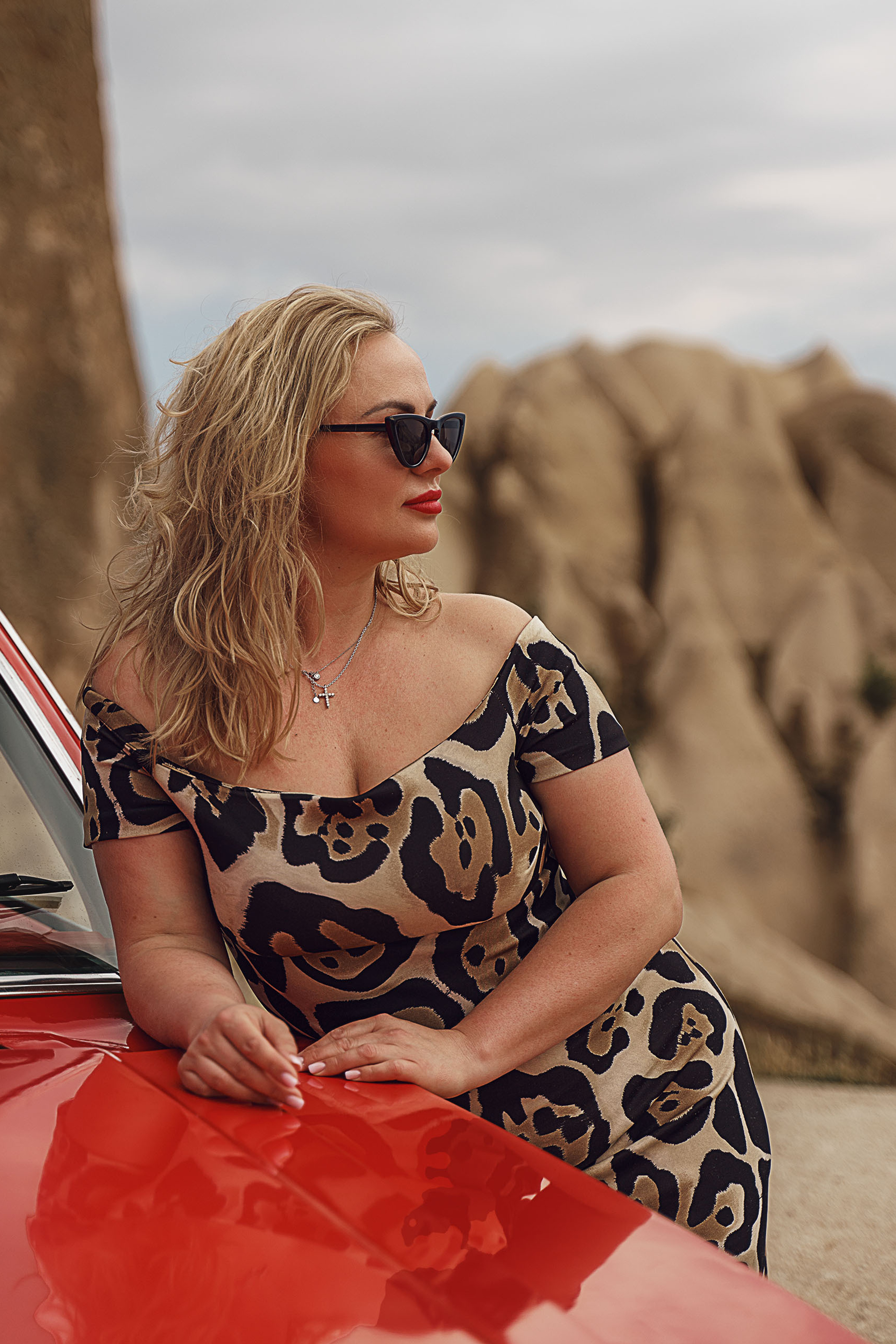 PoehaliSnami. Kovalski Group