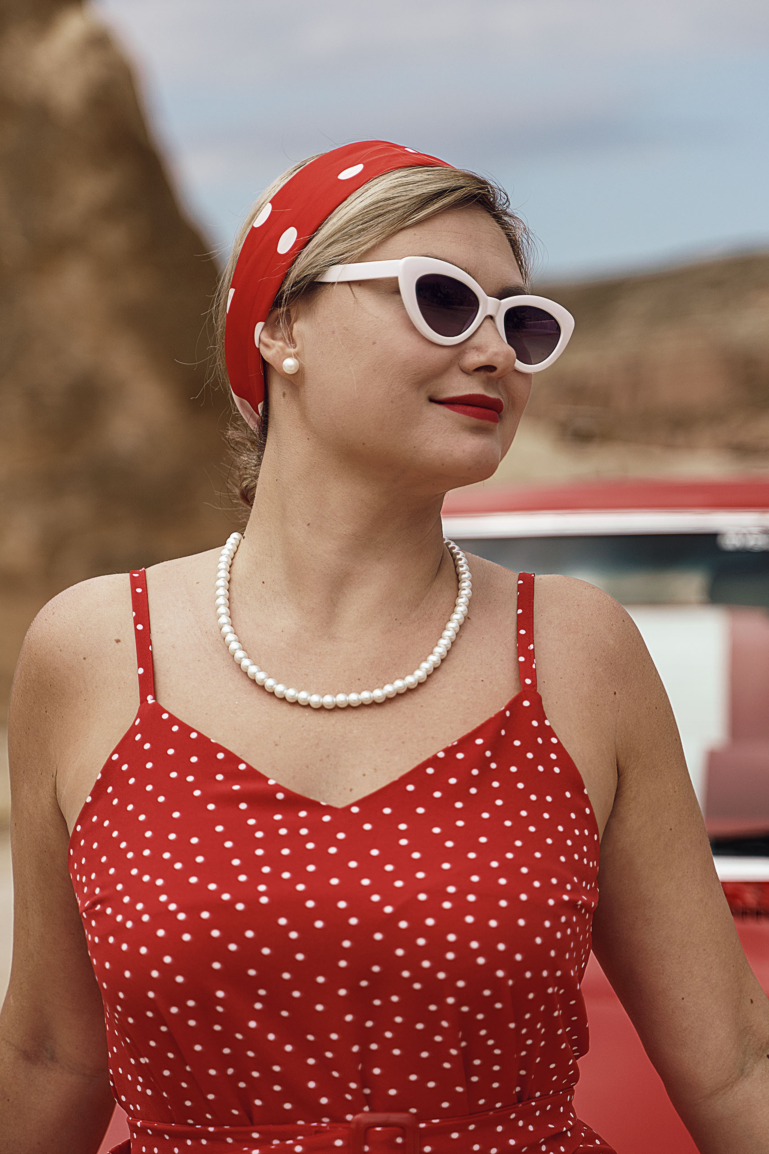 PoehaliSnami. Kovalski Group