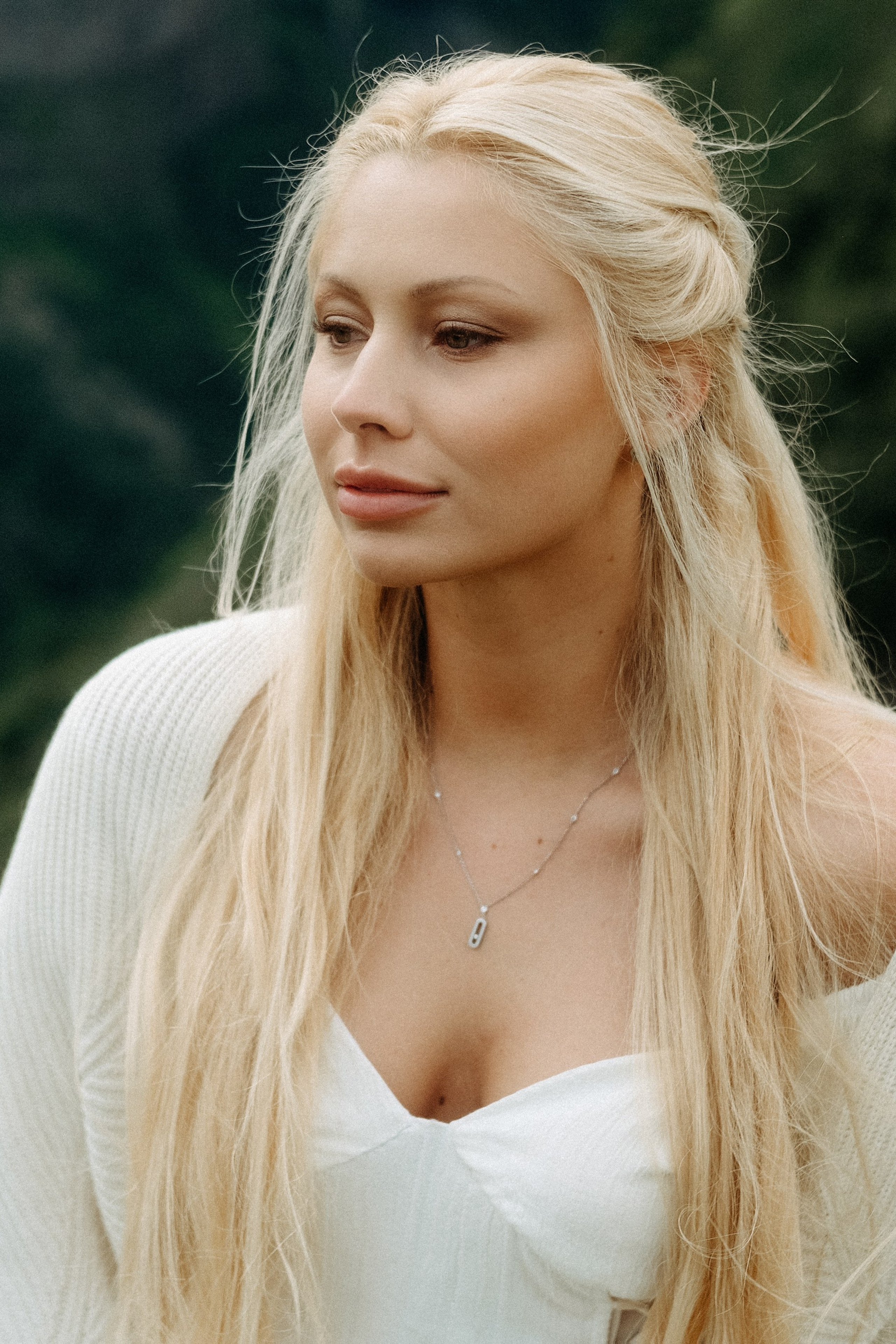 Outdoor Portrait Photographer in Georgia — Gudauri & Kazbegi | Irina Beniaidze