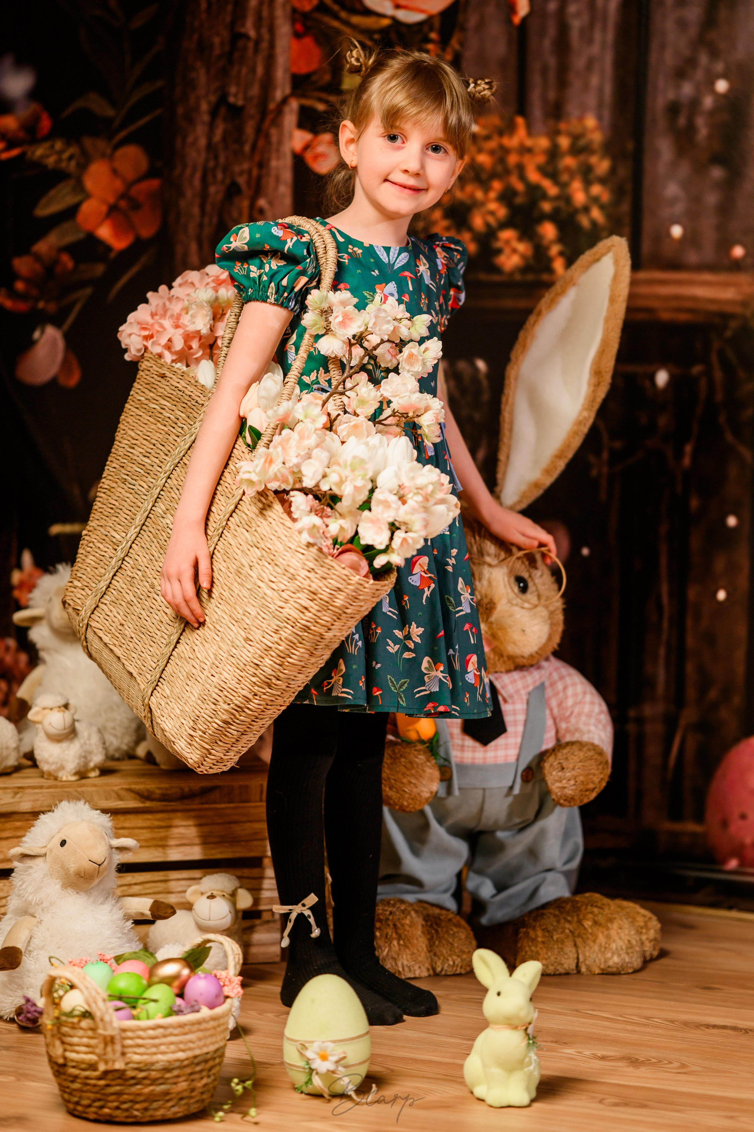 Eveline — Paste 2025. BCarp Productions