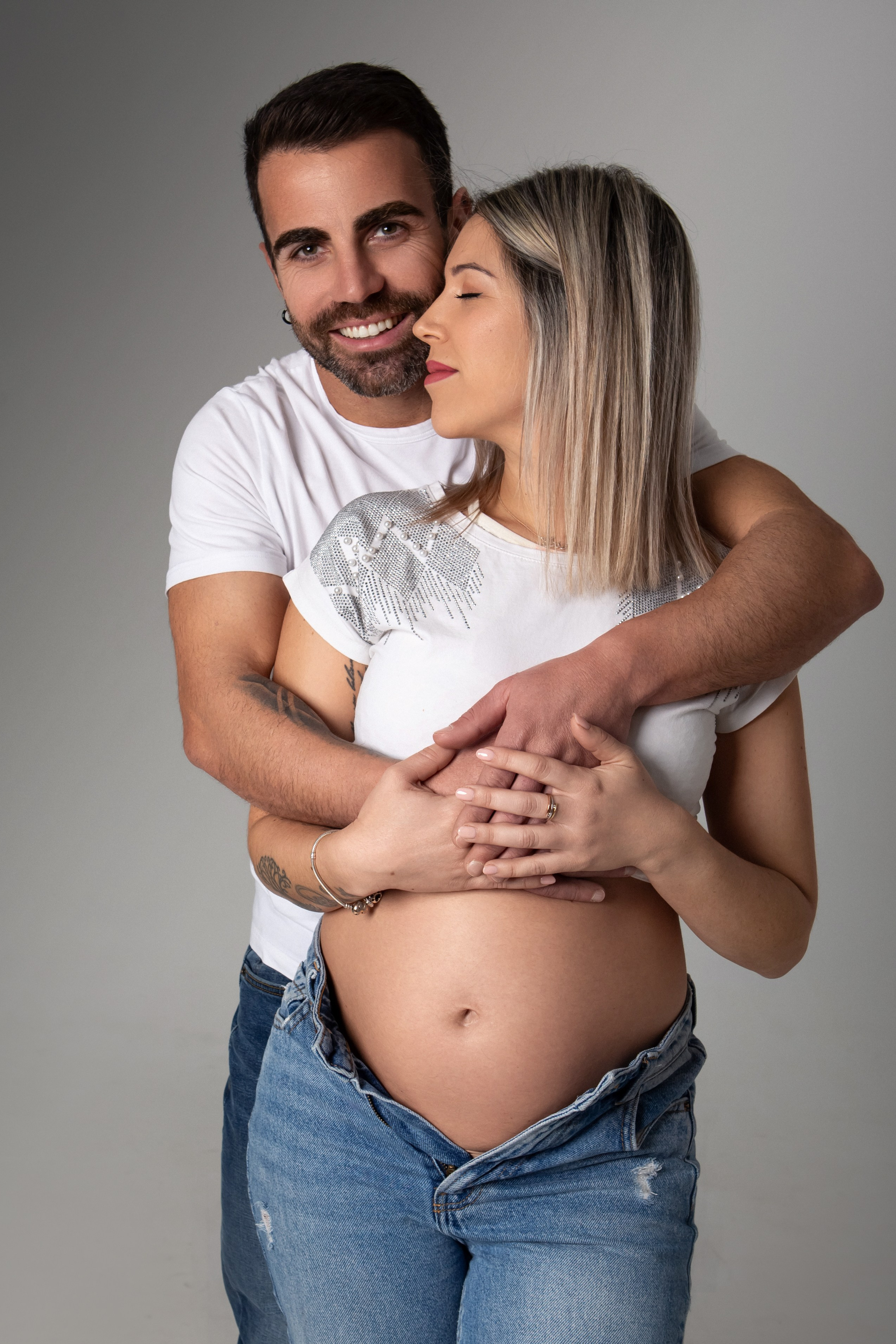 Maternity photographer