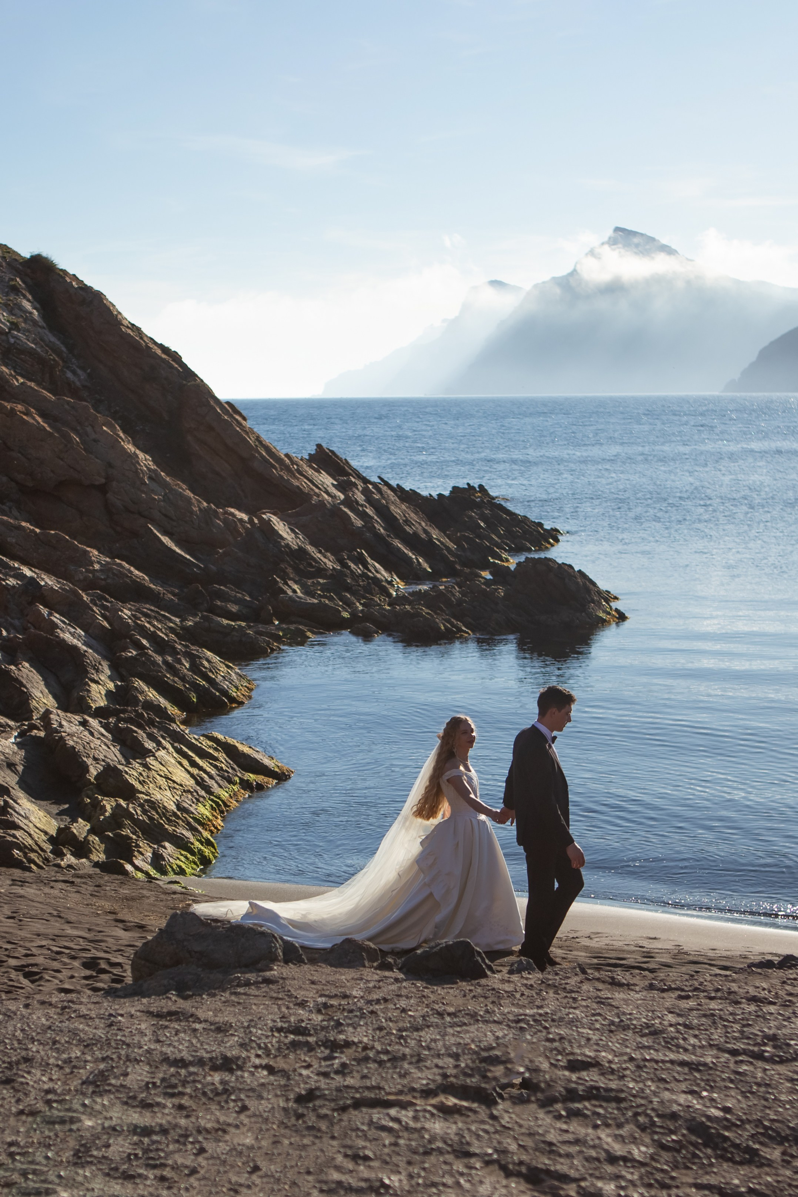 Newlywed couple with Mediterranean views in Spain