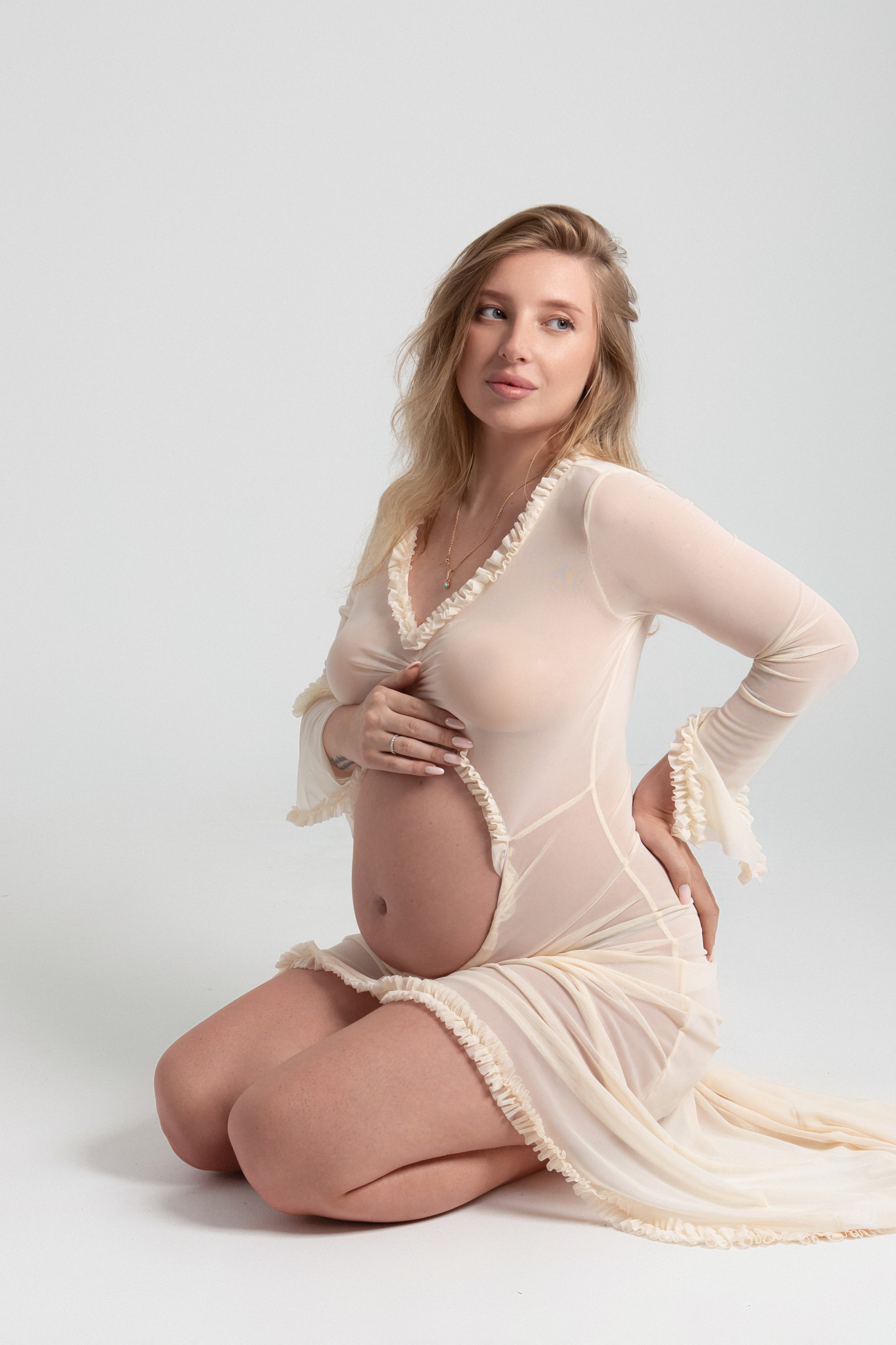 Maternity photographer