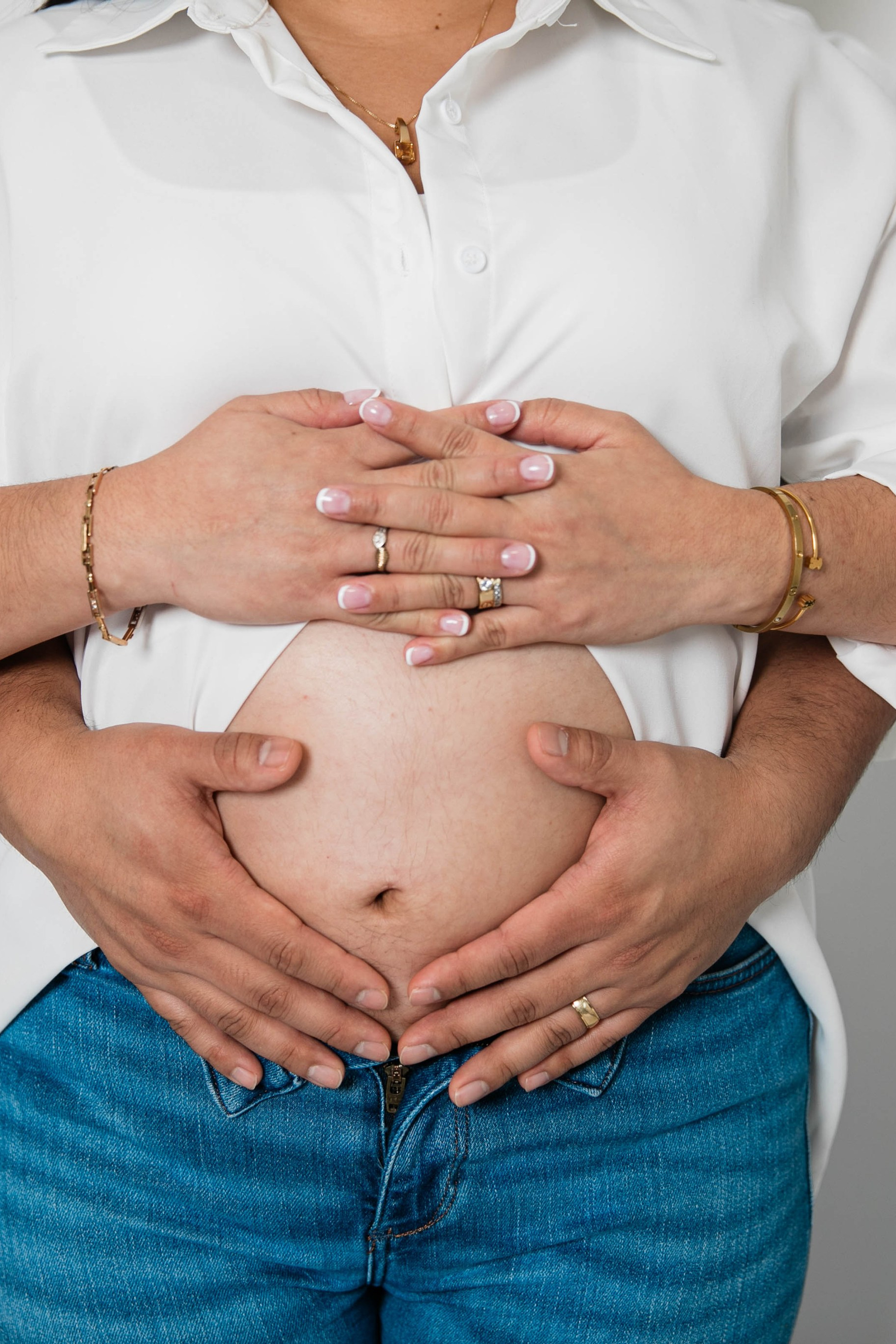 Maternity Photos — Gender Reveal