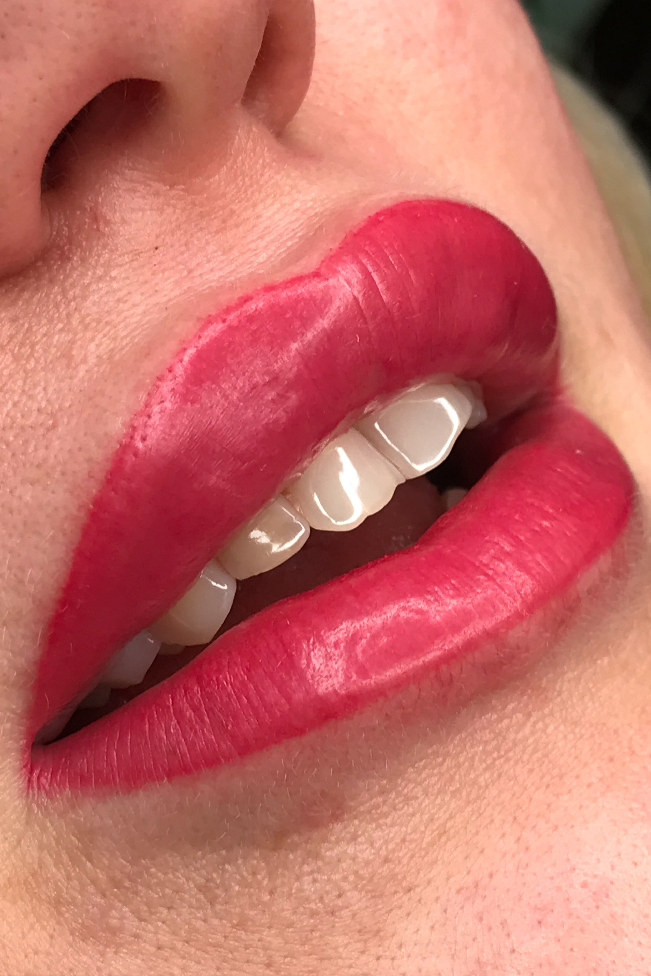 LUCY LI PERMANENT MAKEUP MASTER