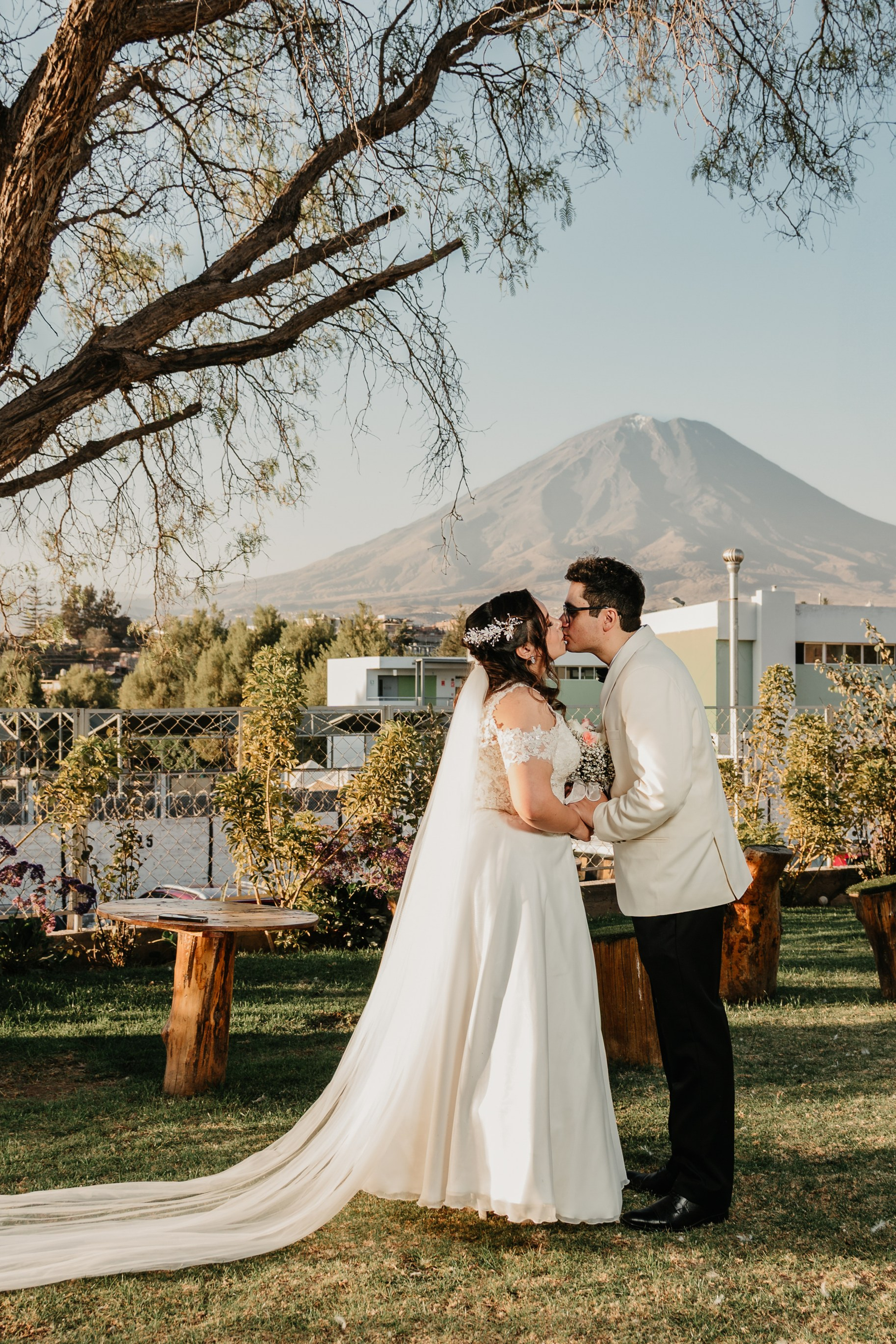 VANIA + LUIS BODA CIVIL