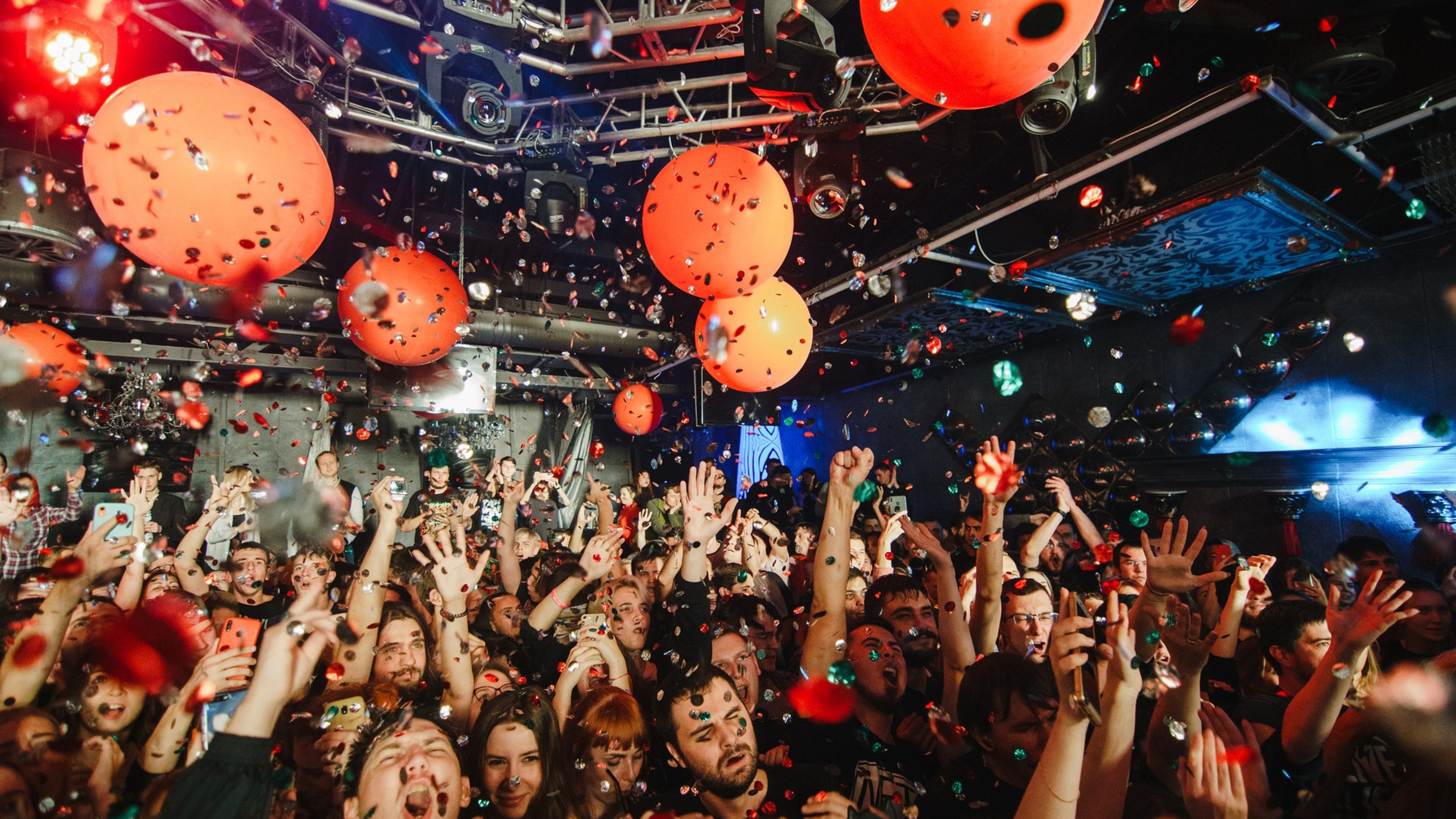 Anacondaz. Белгород — клуб «Часы»