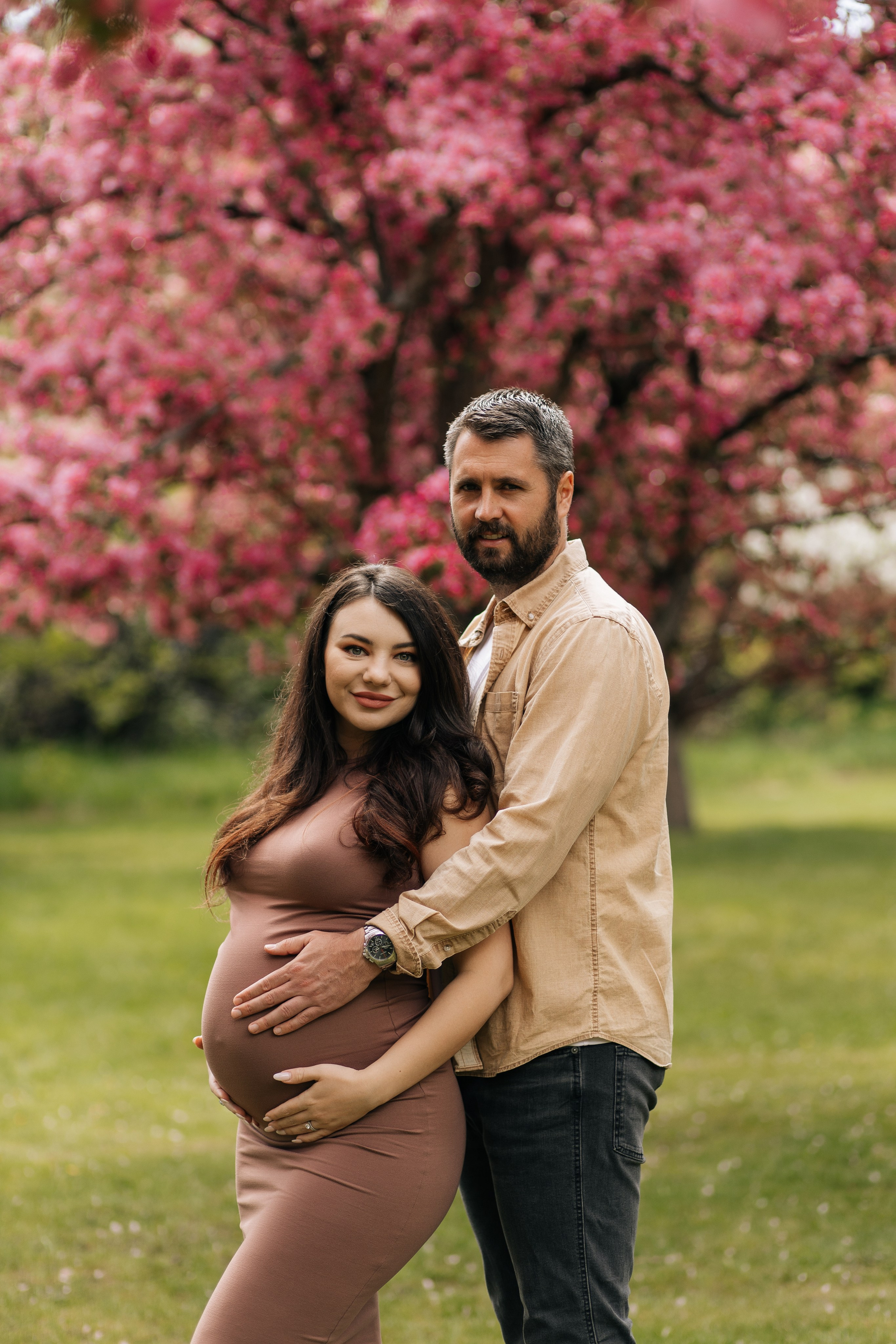 Maternity. Cherry blossom