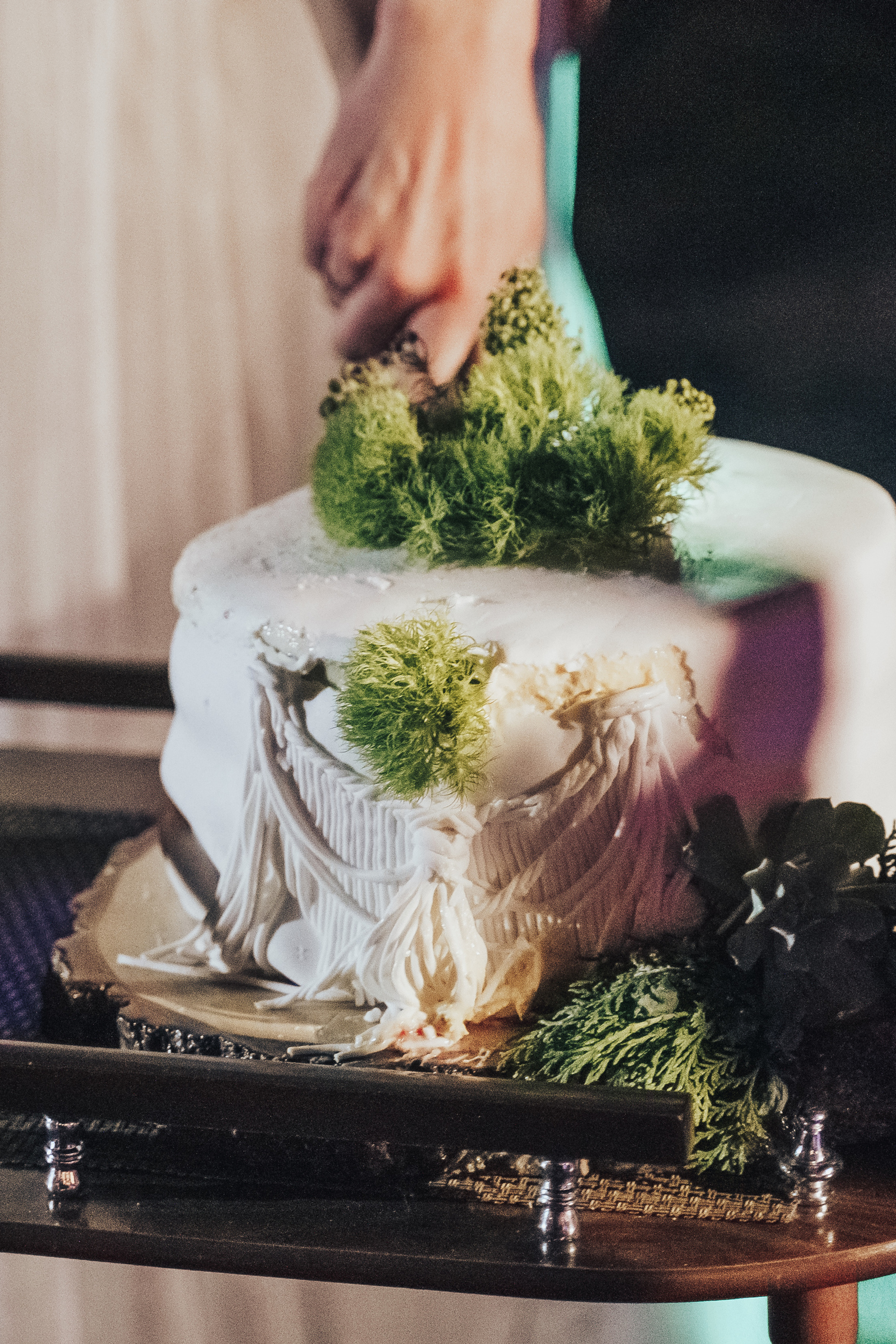 Forest wedding. Maria and Oleksandr. Photographer in London Daria Agafonova