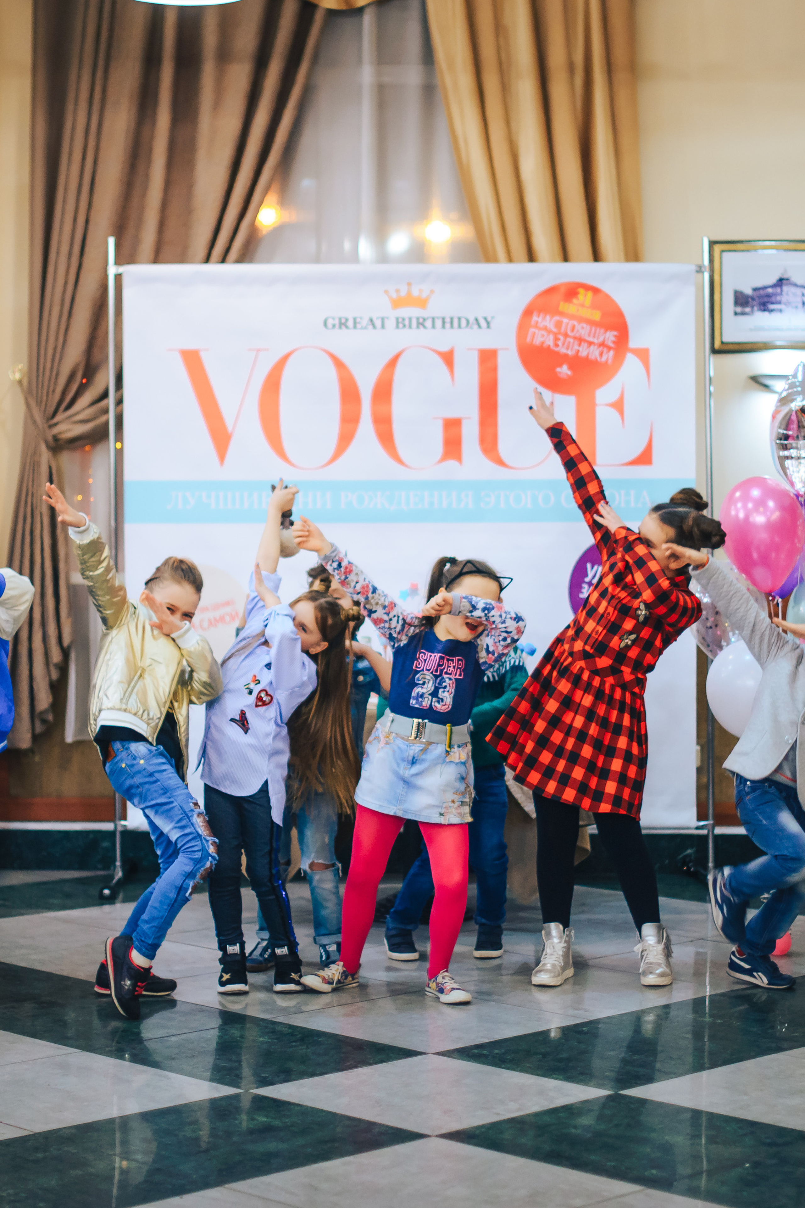 Partying hard. Photographer in London Daria Agafonova