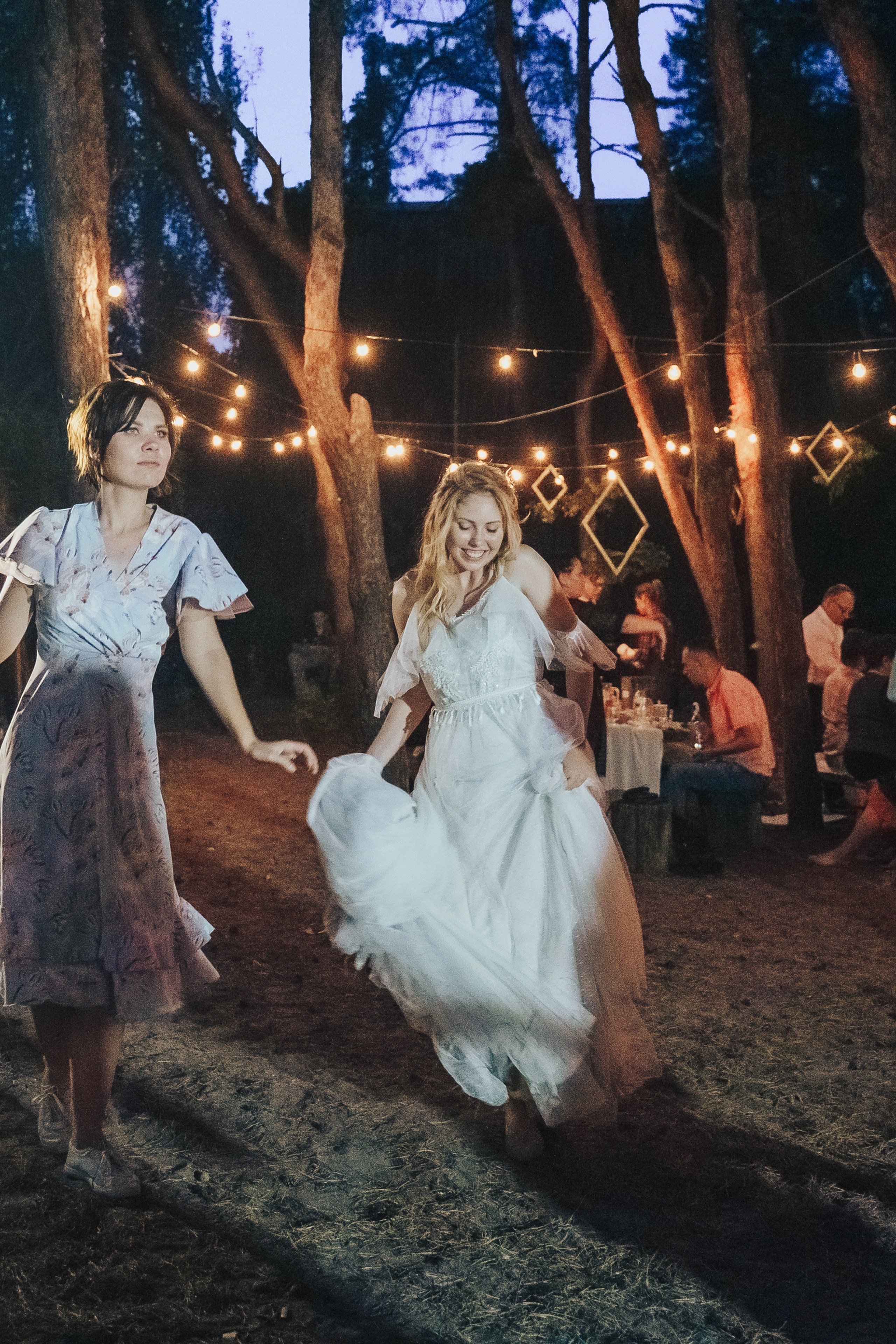 Forest wedding. Maria and Oleksandr. Photographer in London Daria Agafonova