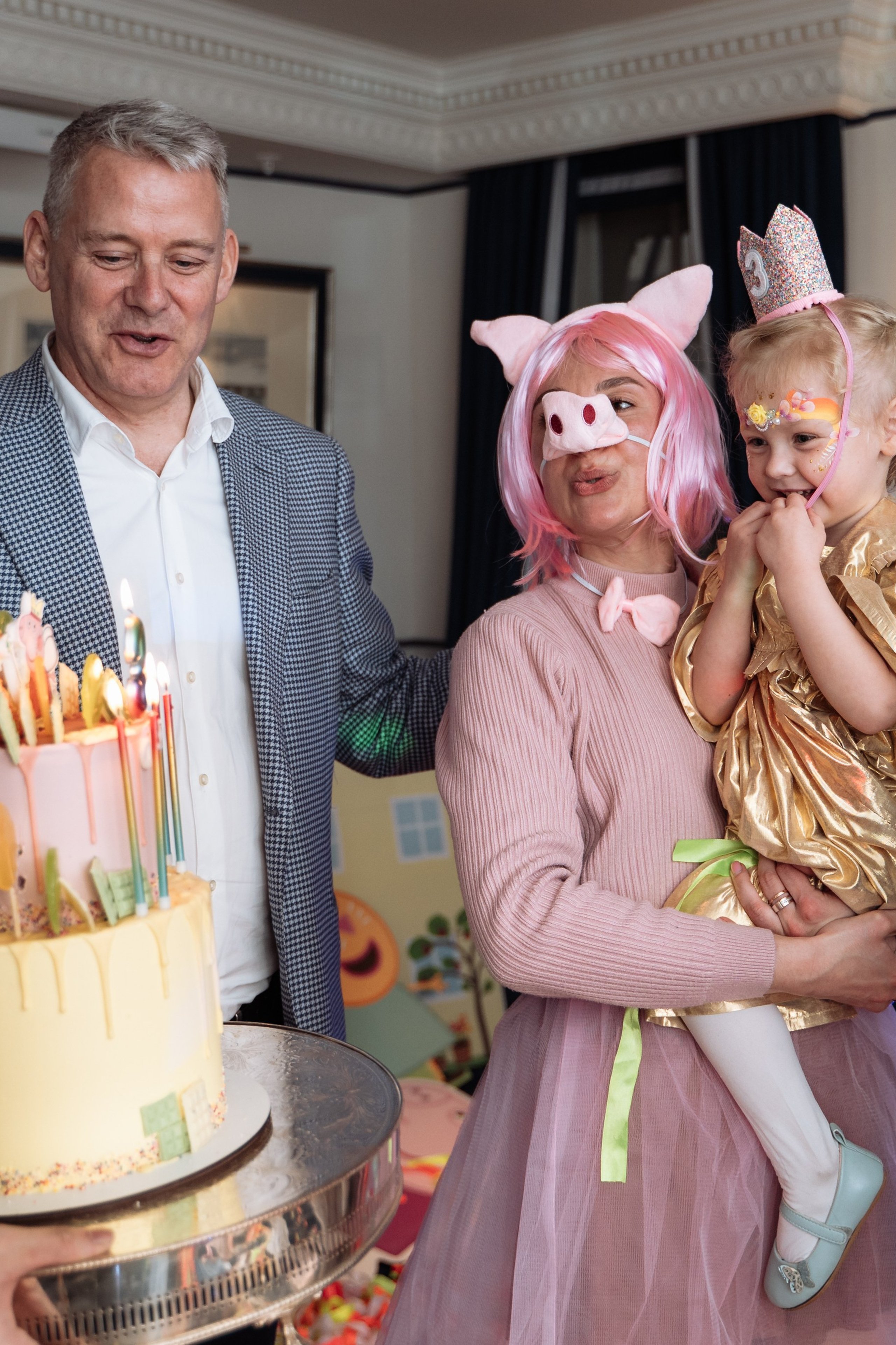 Peppa Pig Birthday party. Photographer in London Daria Agafonova