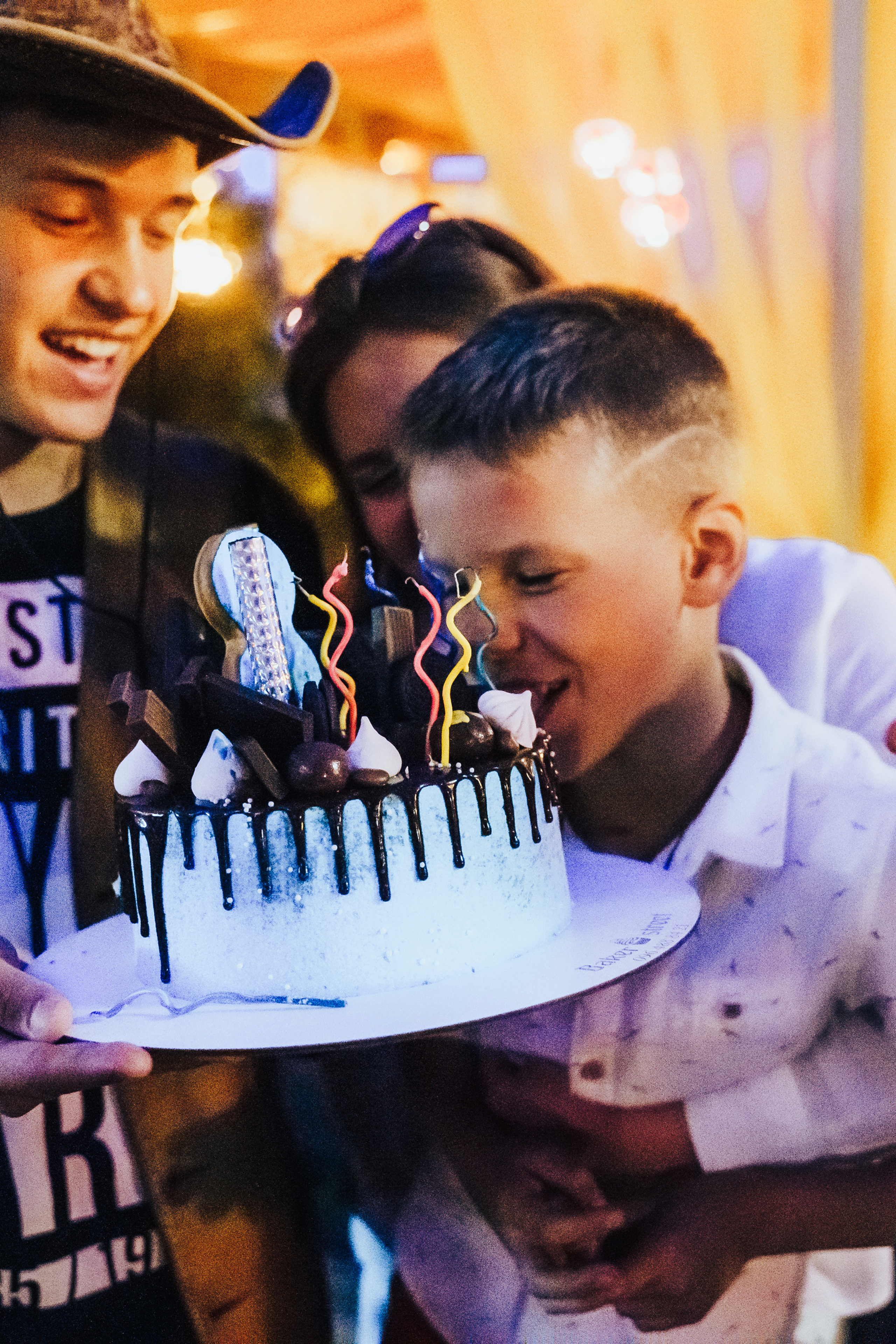 Сhildren’s outdoor birthday party. Photographer in London Daria Agafonova