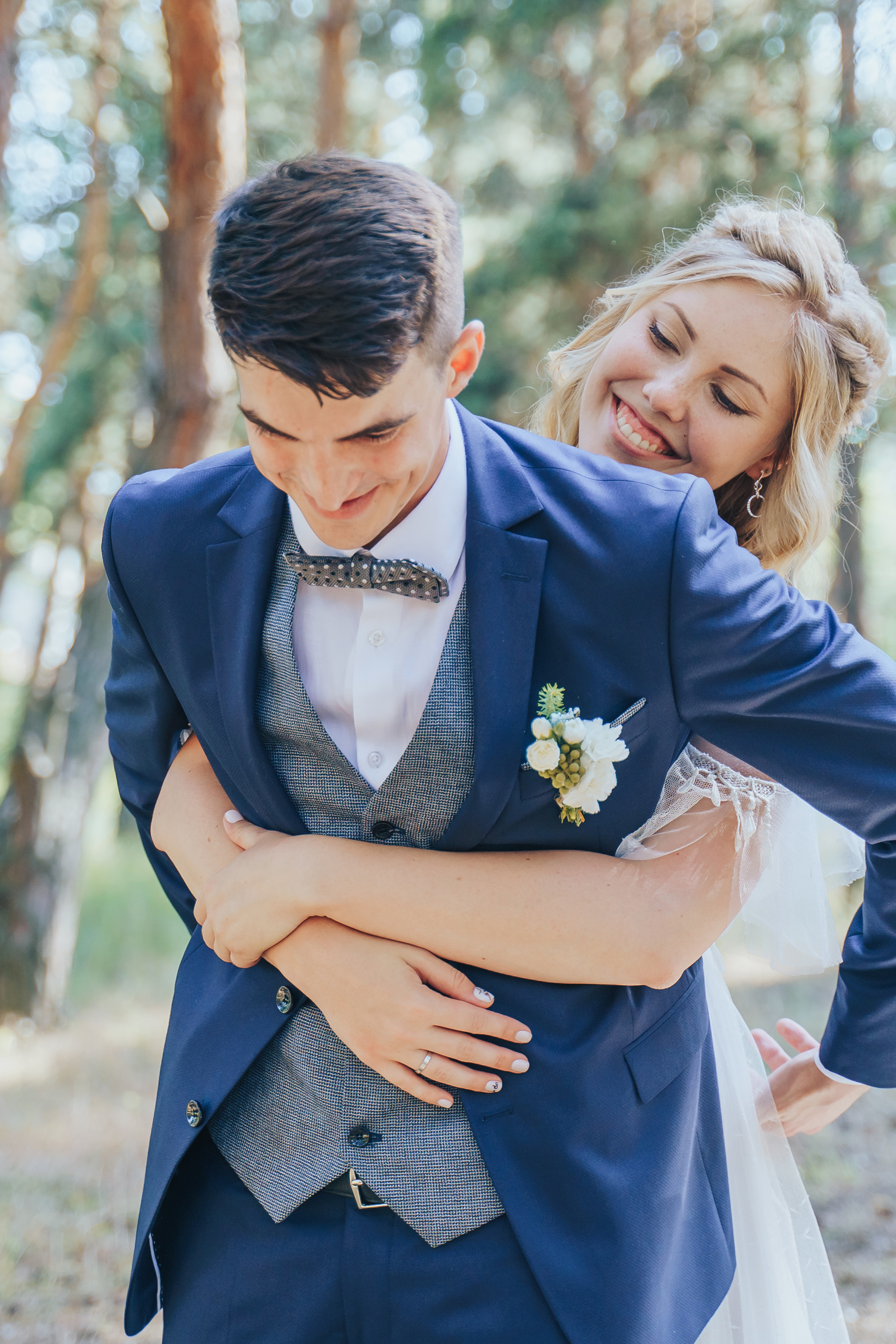 Forest wedding. Maria and Oleksandr. Photographer in London Daria Agafonova