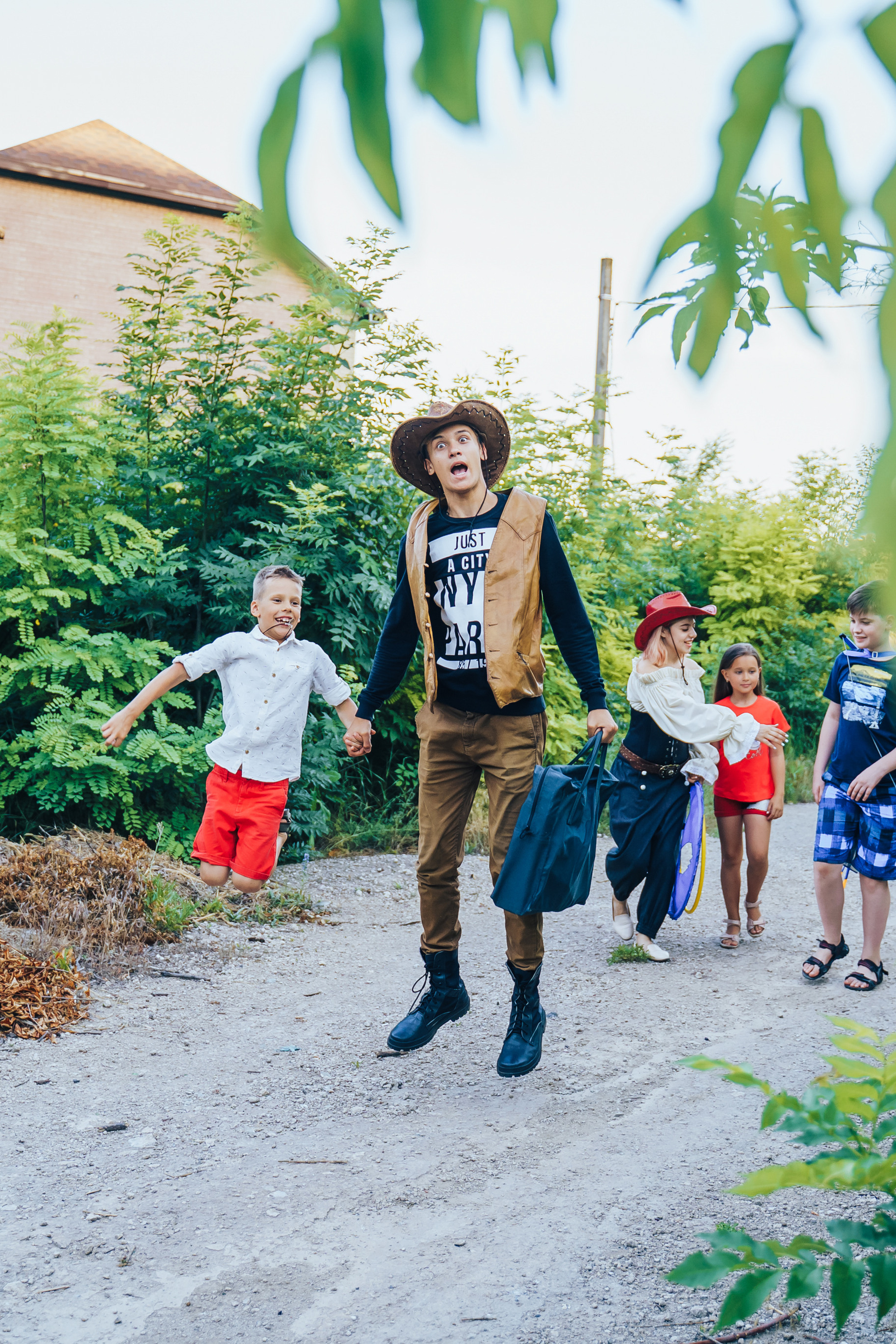 Сhildren’s outdoor birthday party. Photographer in London Daria Agafonova