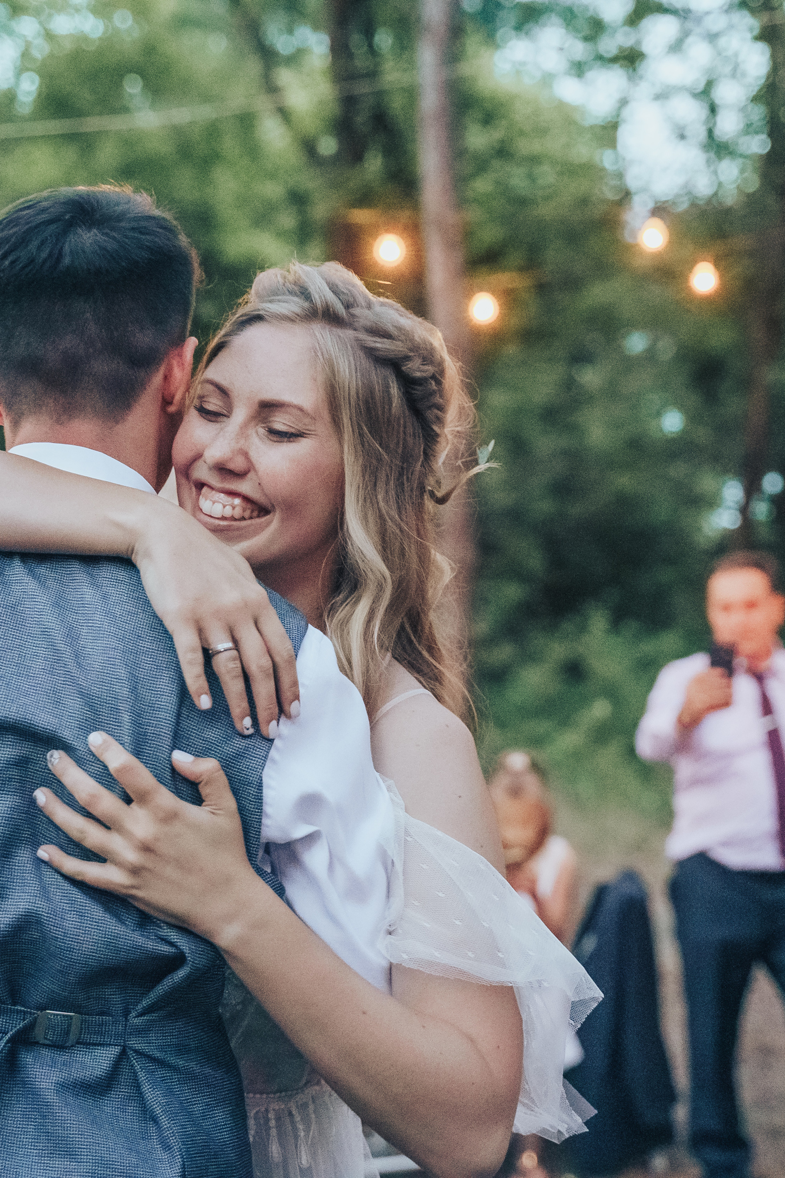 Forest wedding. Maria and Oleksandr. Photographer in London Daria Agafonova