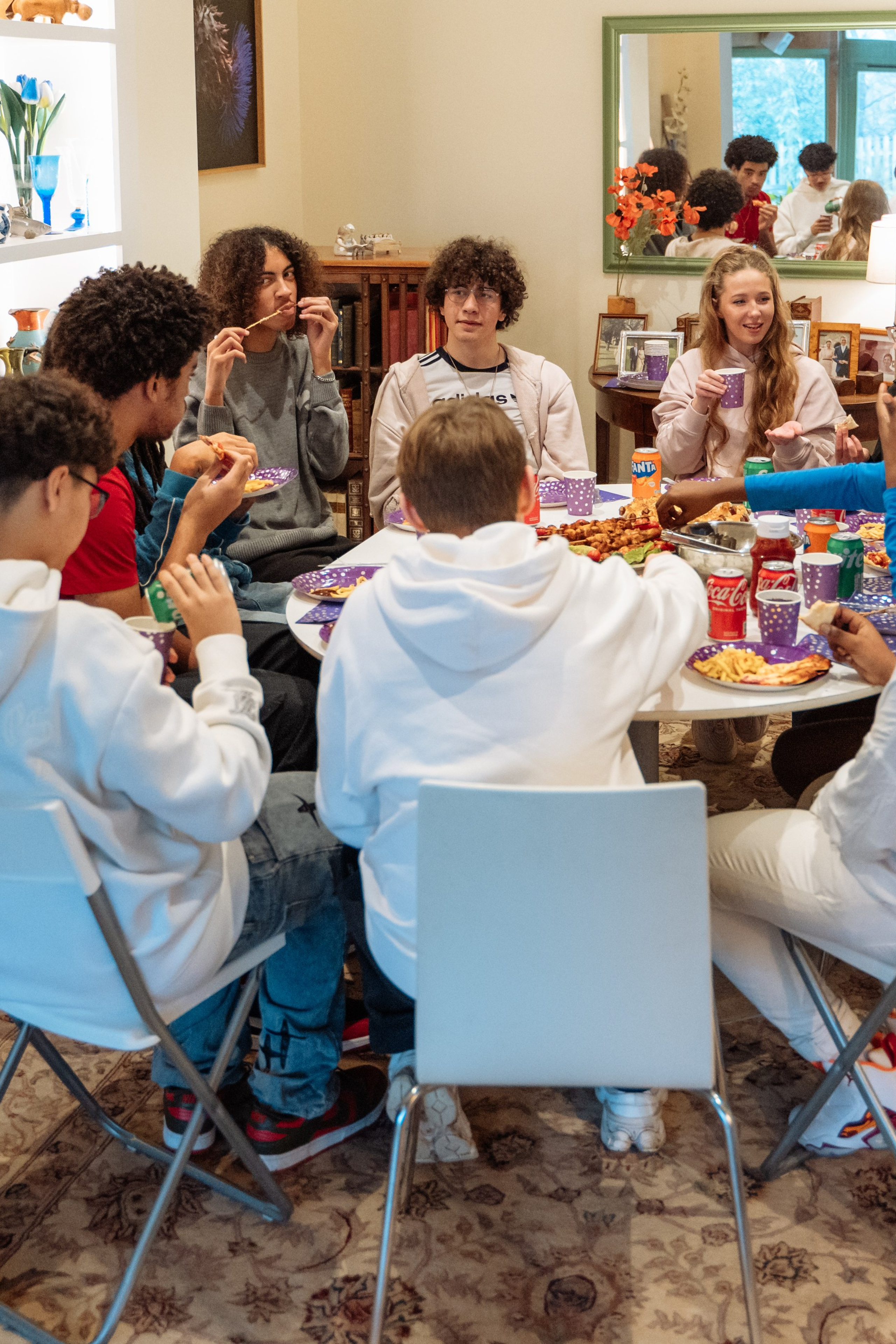 Home Birthday party. Photographer in London Daria Agafonova