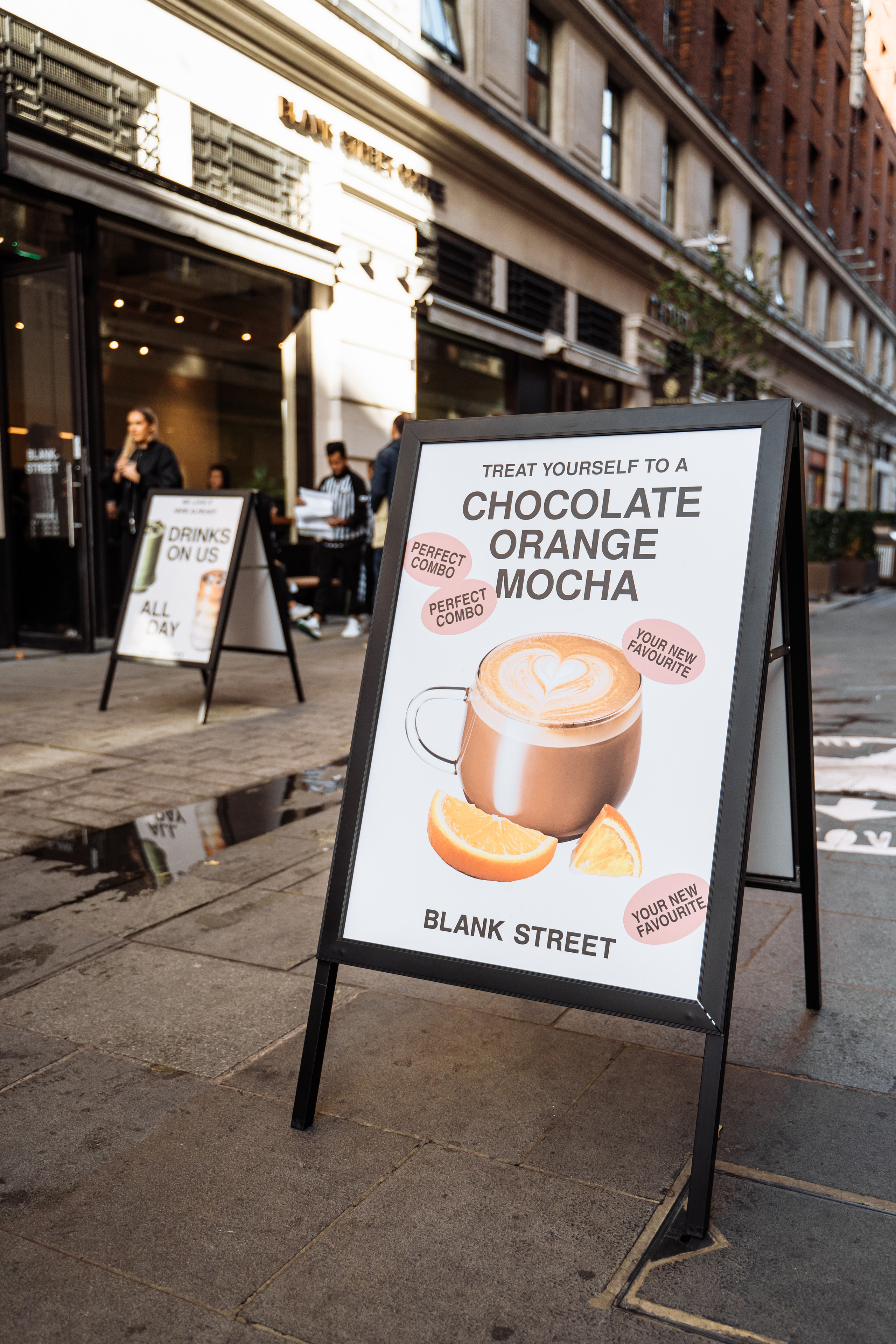 “Blank street” cafe opening. London. Photographer in London Daria Agafonova