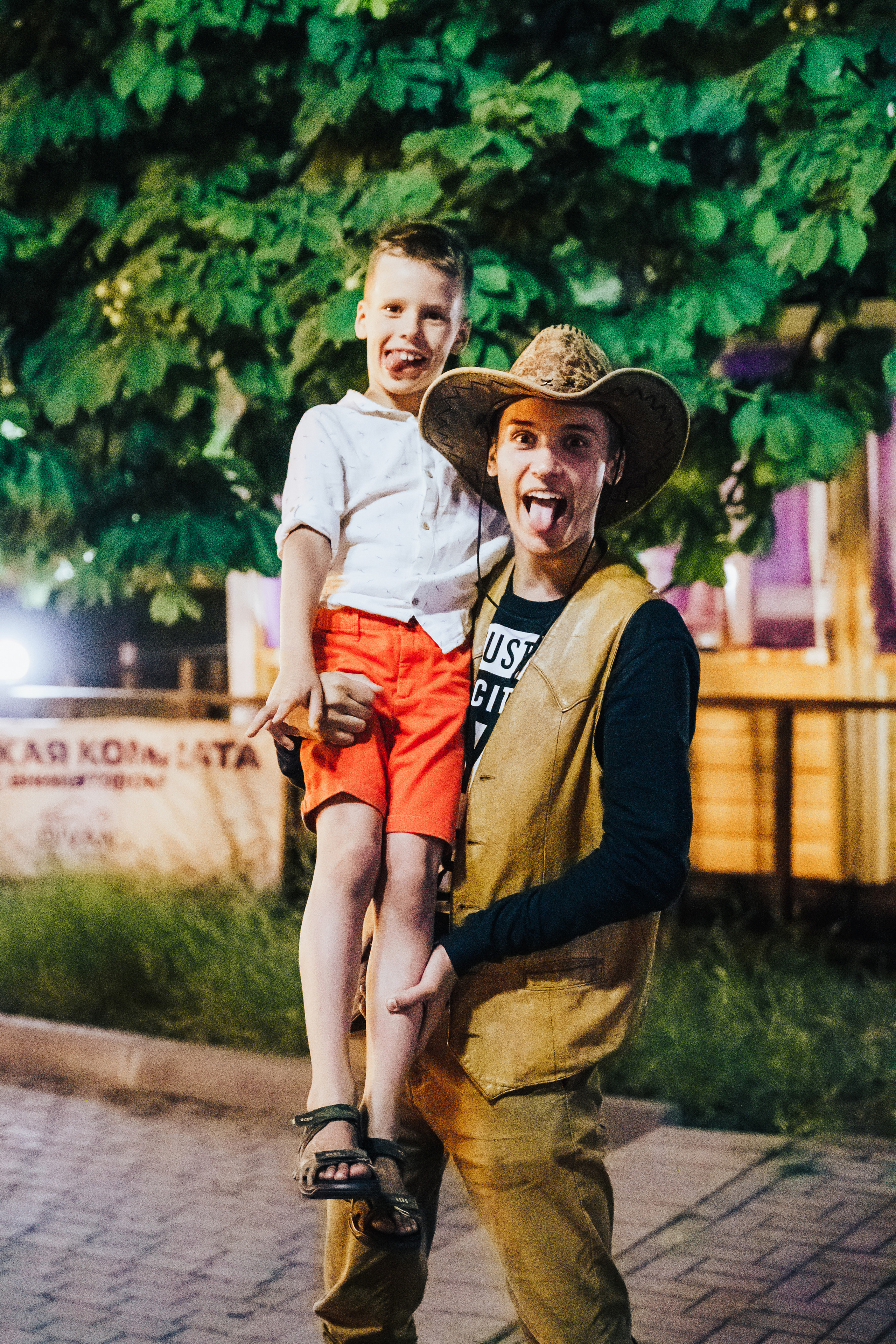 Сhildren’s outdoor birthday party. Photographer in London Daria Agafonova
