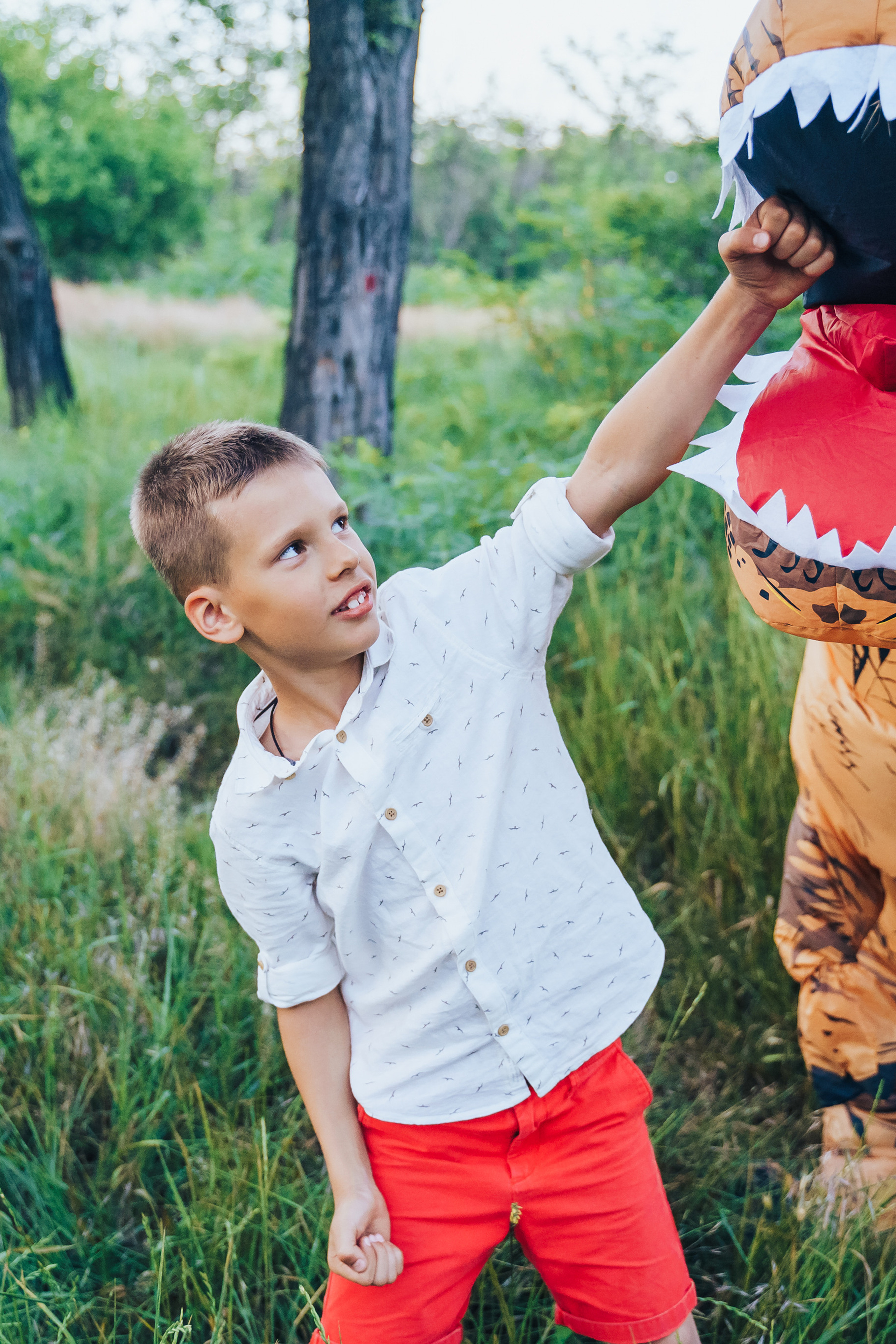 Сhildren’s outdoor birthday party. Photographer in London Daria Agafonova