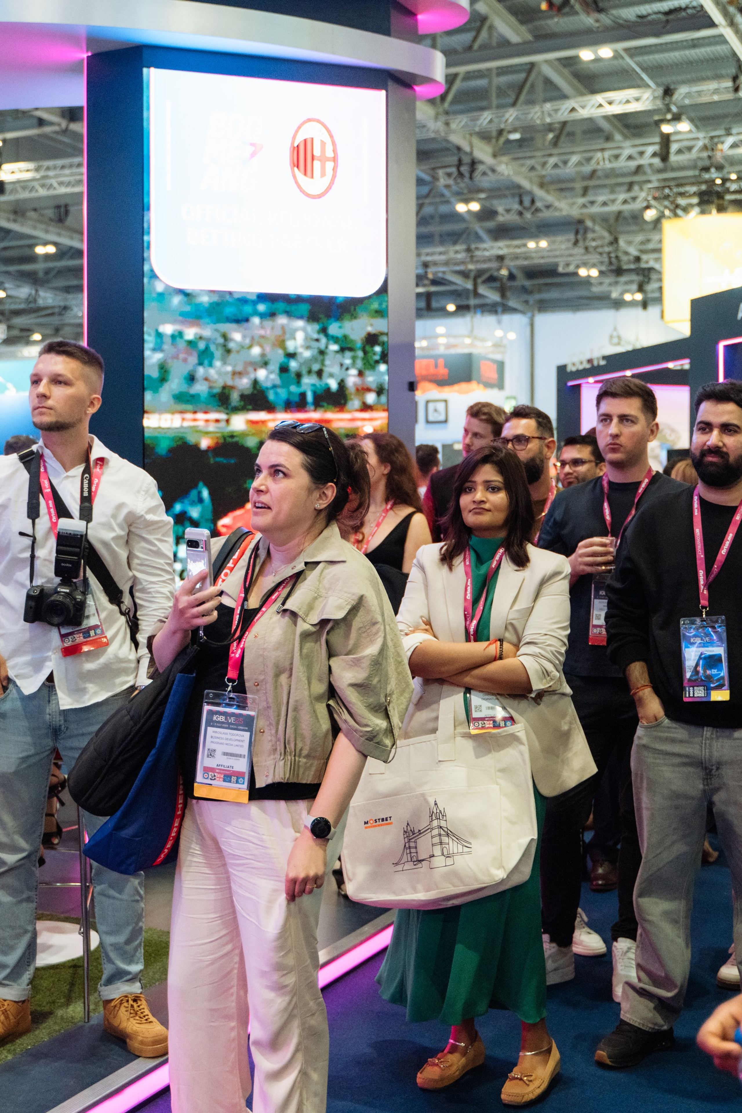 IGB LIVE. Photographer in London Daria Agafonova