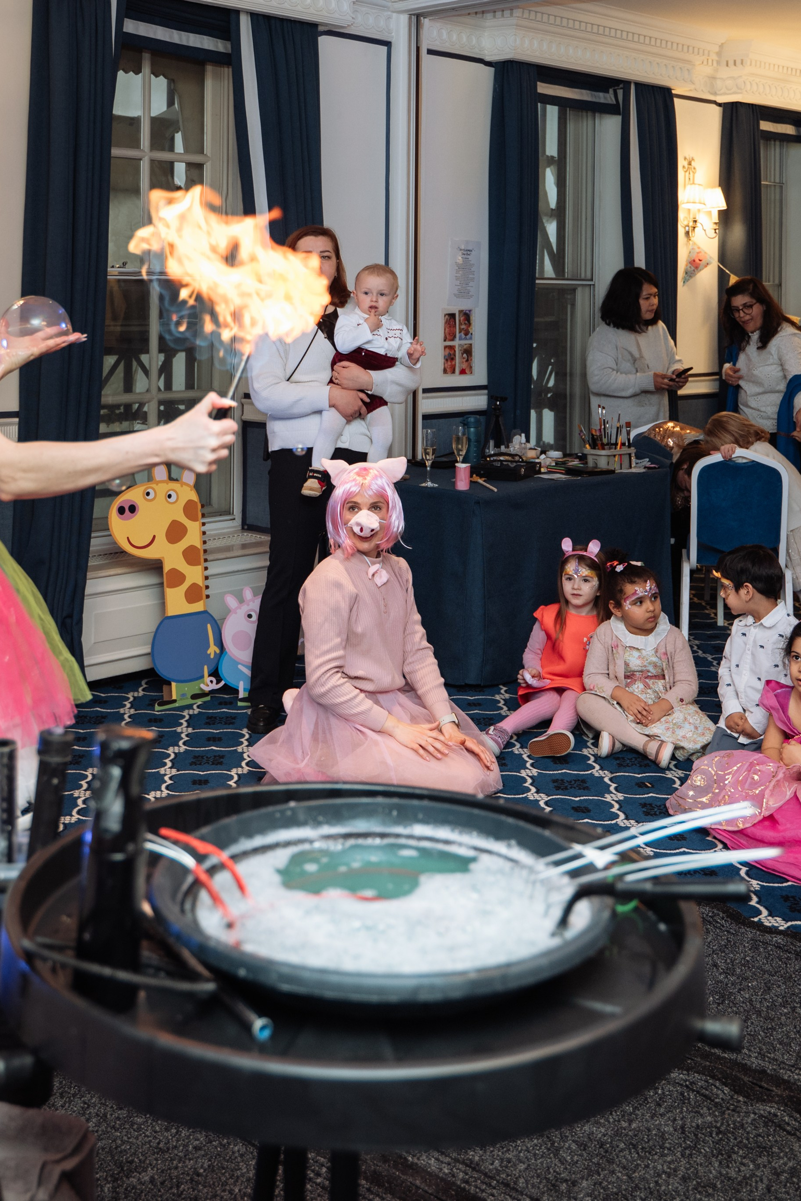 Peppa Pig Birthday party. Photographer in London Daria Agafonova