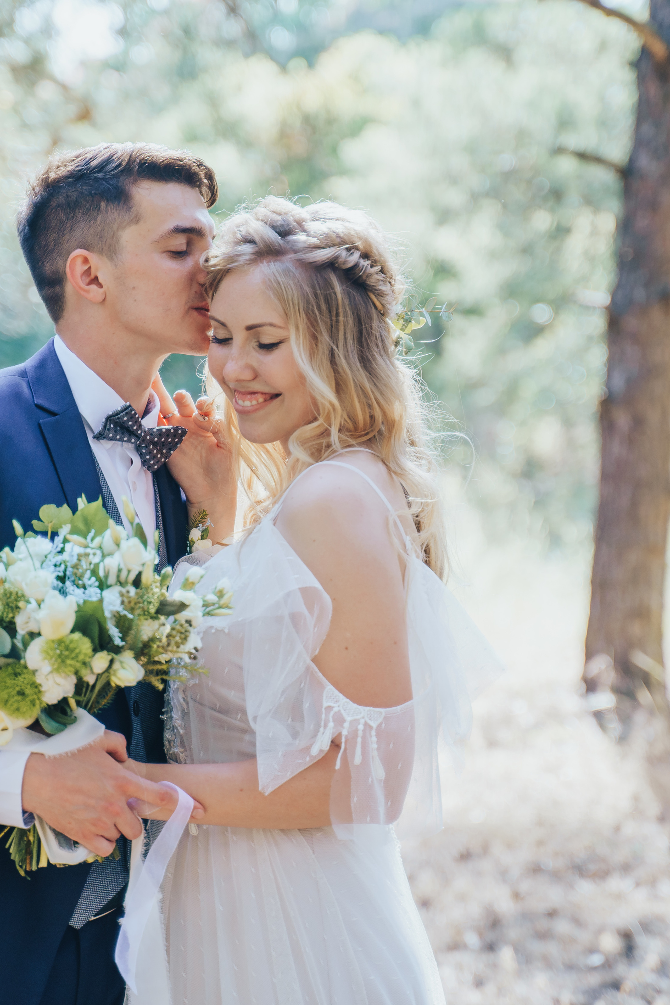 Forest wedding. Maria and Oleksandr. Photographer in London Daria Agafonova