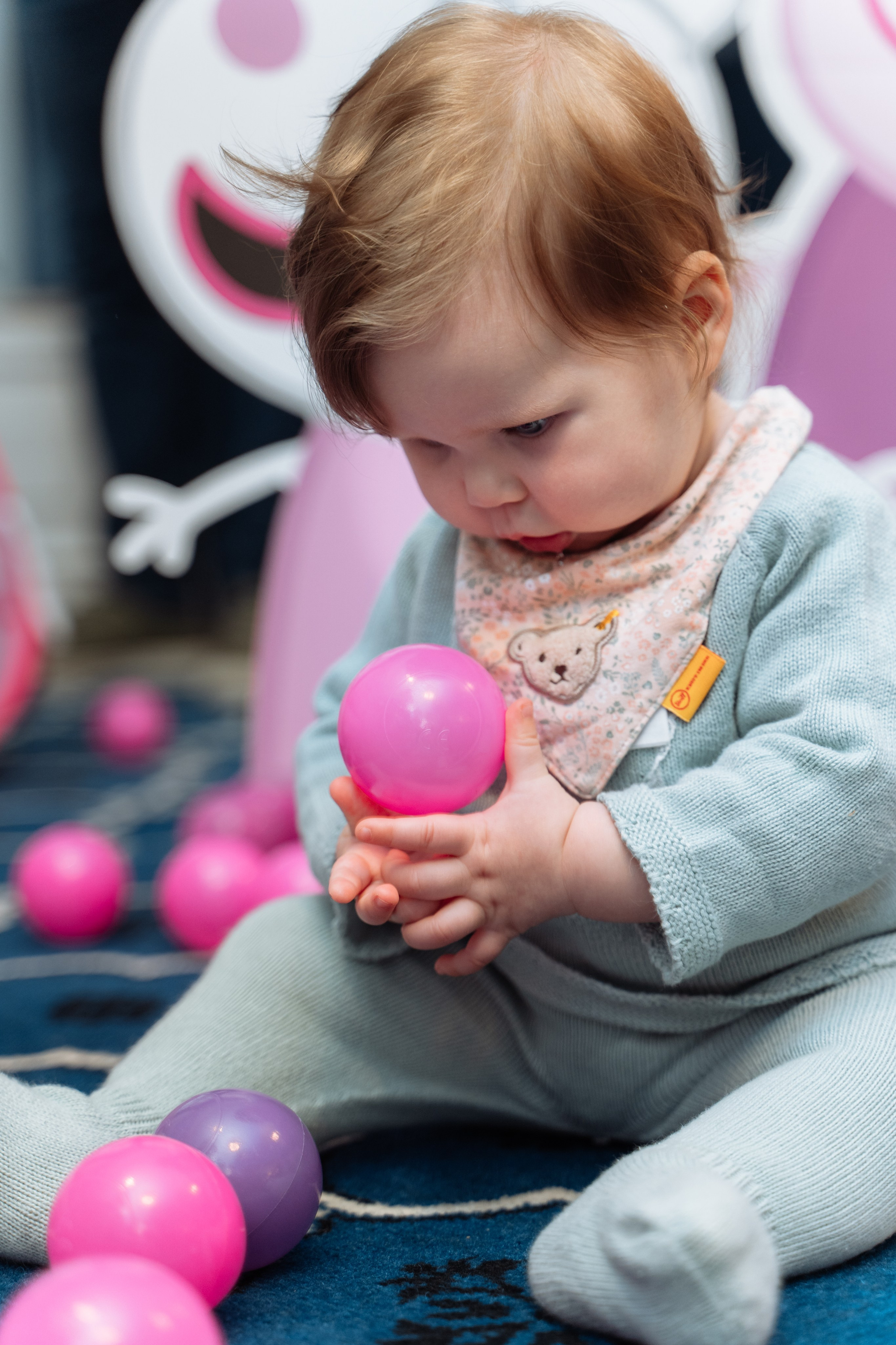 Peppa Pig Birthday party. Photographer in London Daria Agafonova