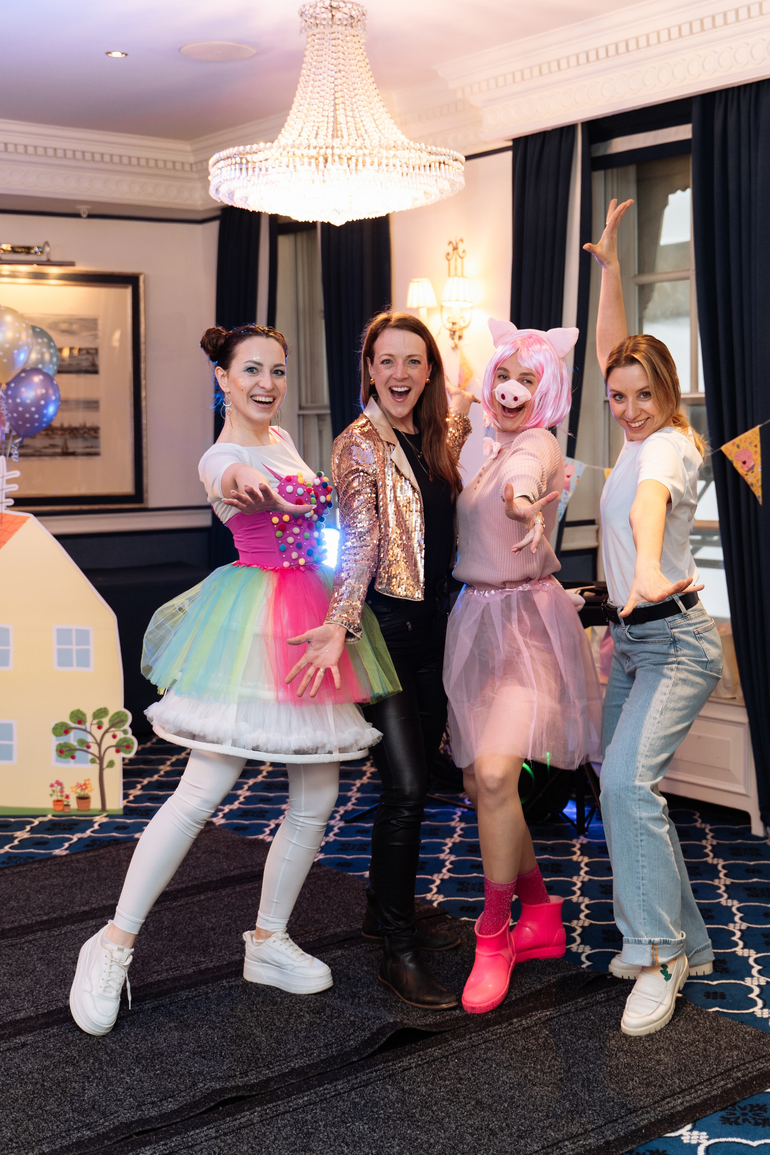 Peppa Pig Birthday party. Photographer in London Daria Agafonova