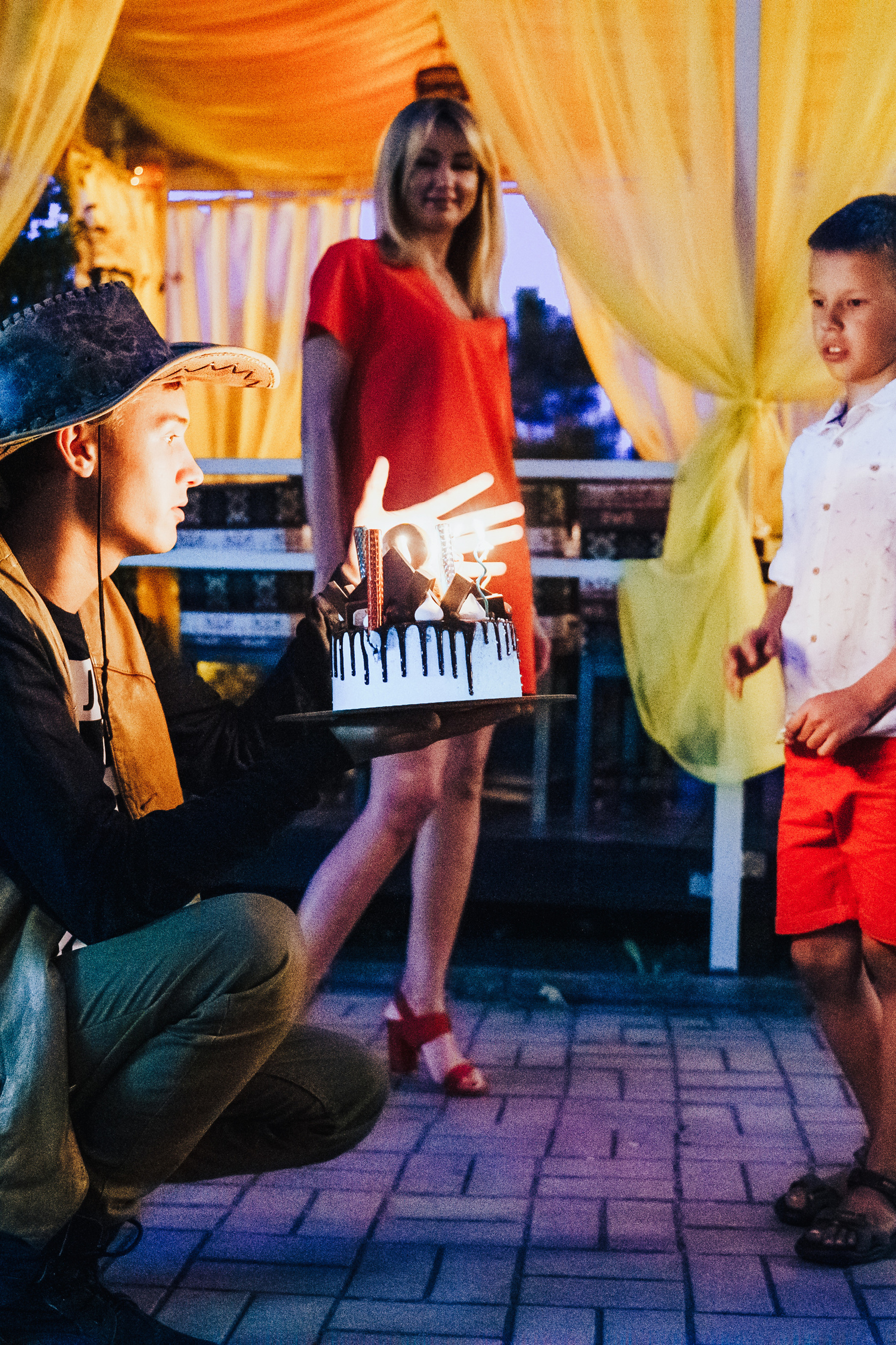 Сhildren’s outdoor birthday party. Photographer in London Daria Agafonova