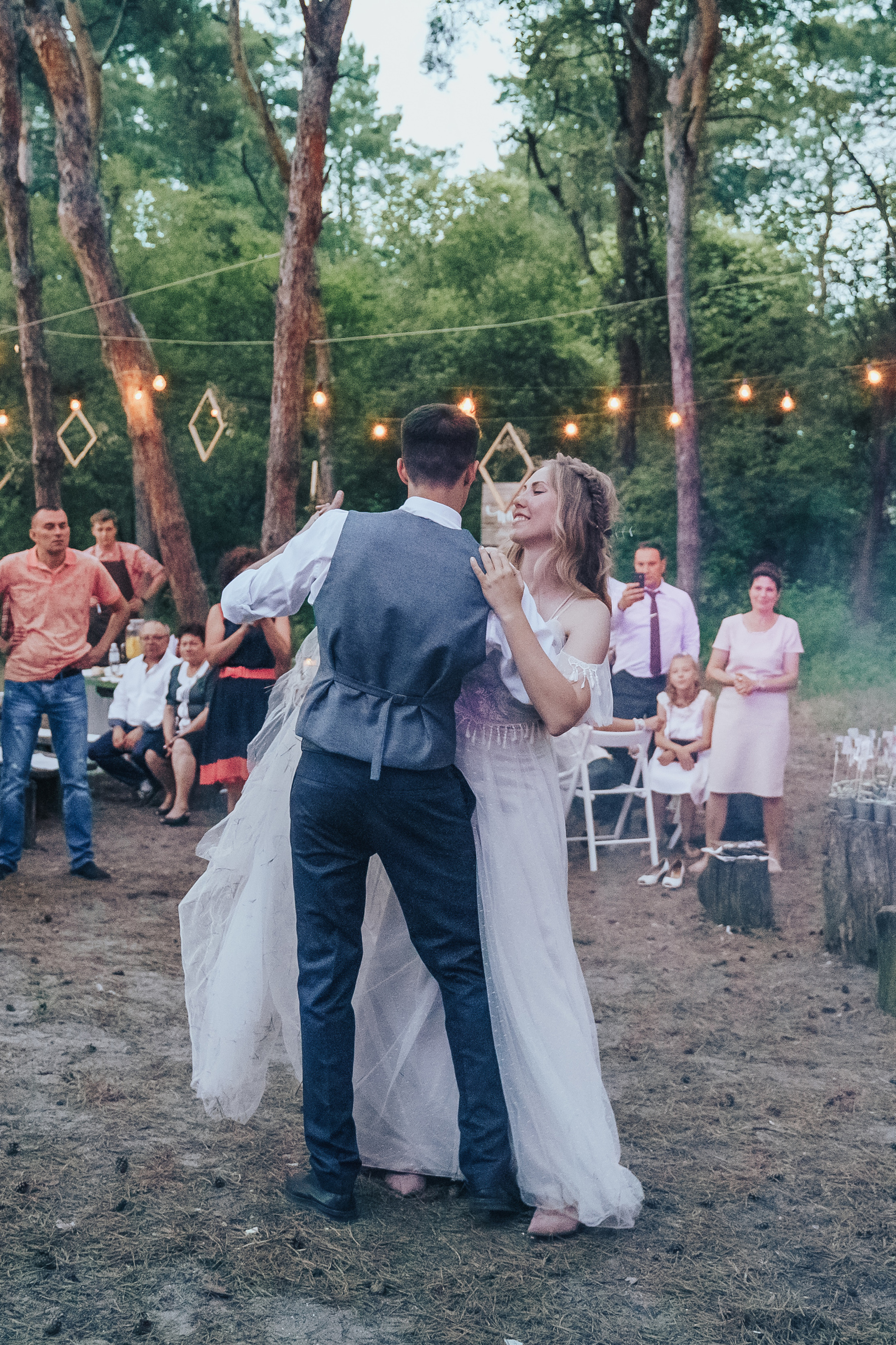 Forest wedding. Maria and Oleksandr. Photographer in London Daria Agafonova