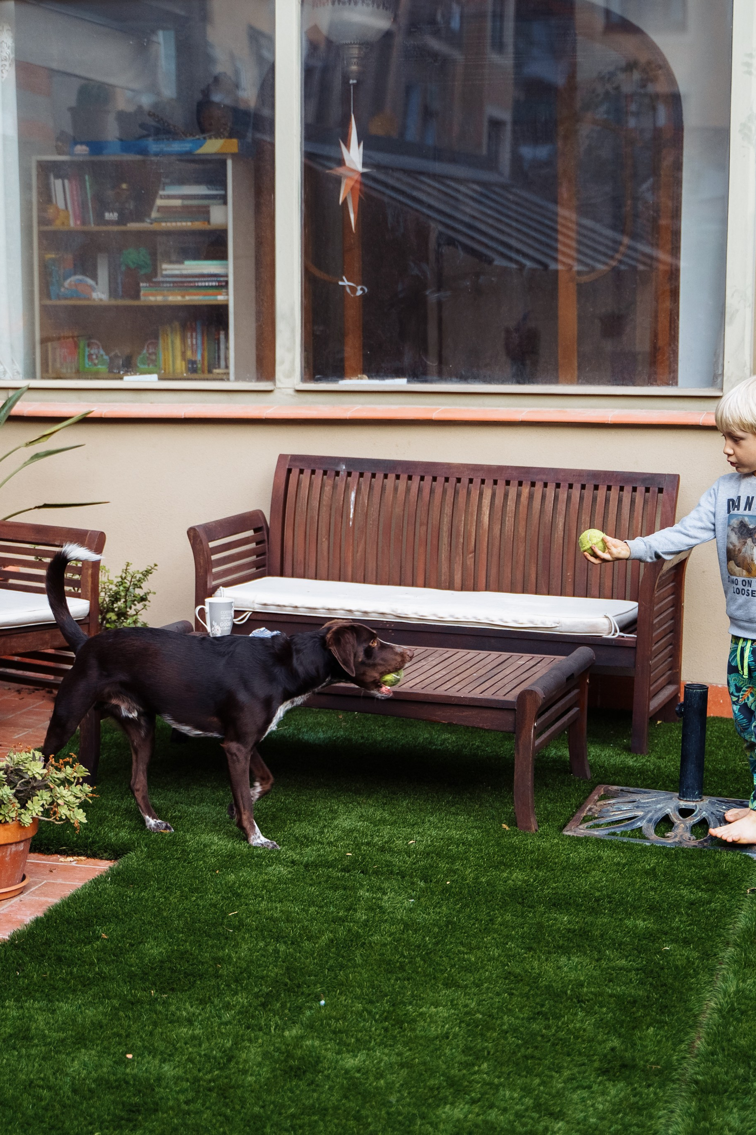Home shooting. Photographer in London Daria Agafonova