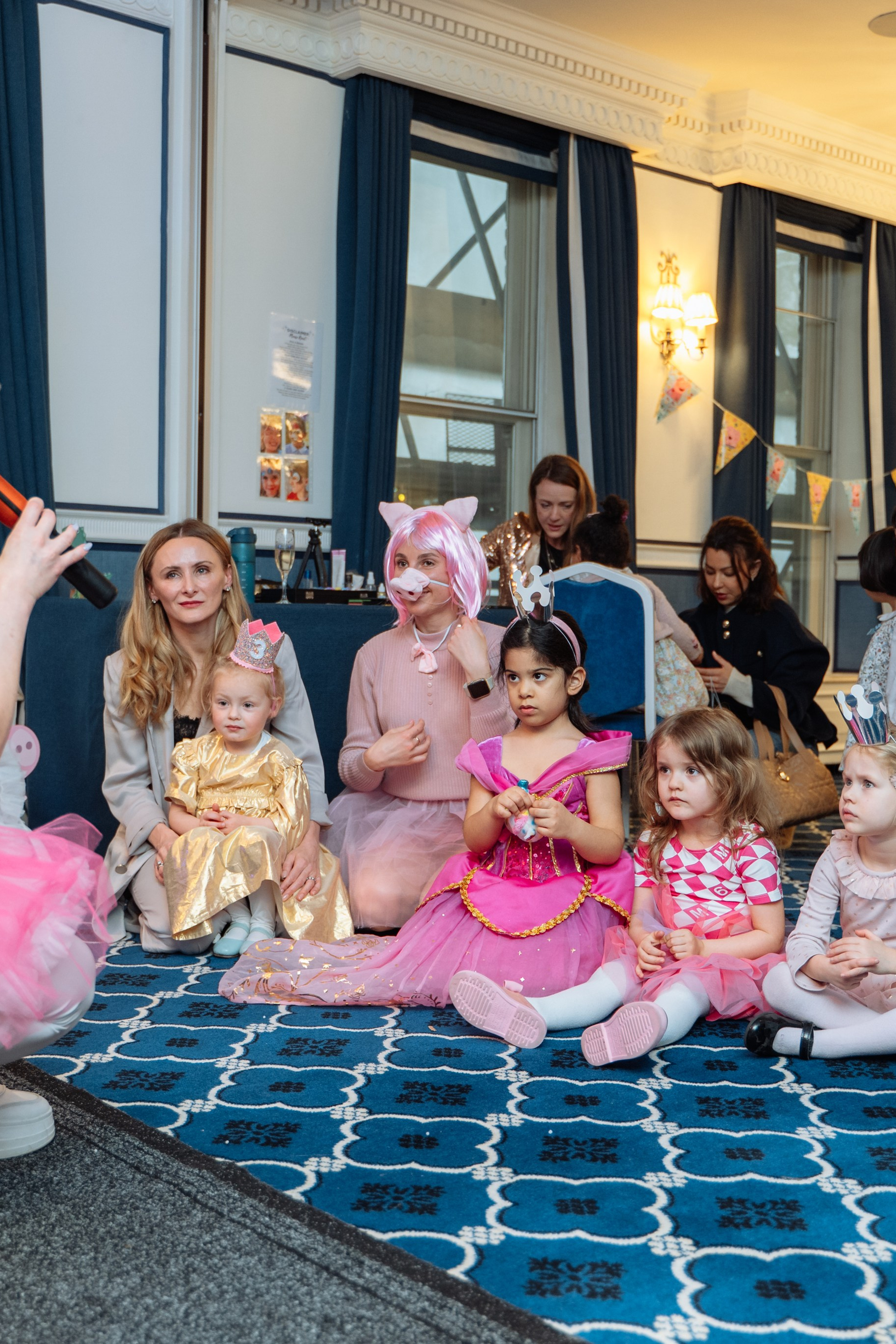 Peppa Pig Birthday party. Photographer in London Daria Agafonova