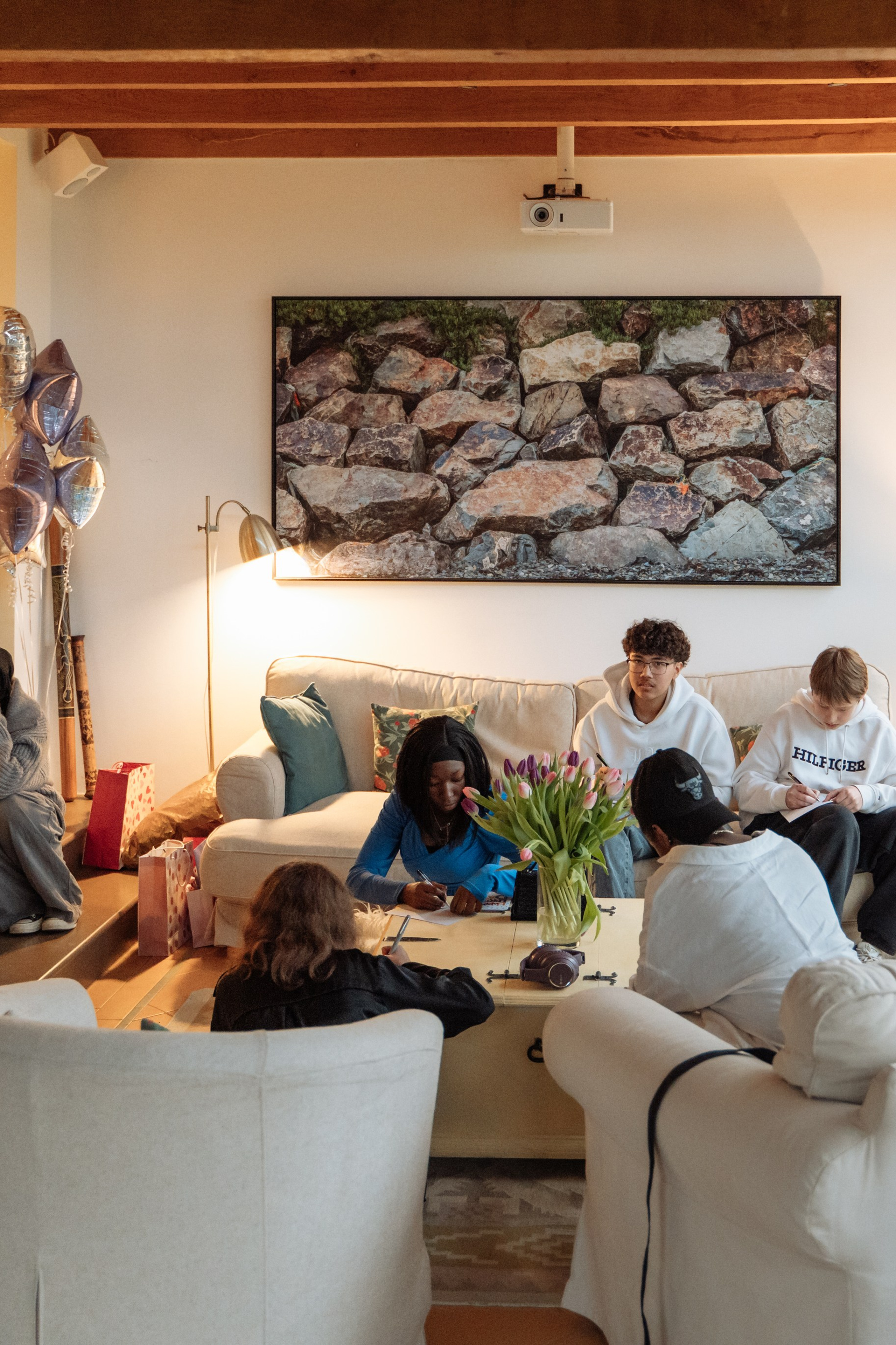 Home Birthday party. Photographer in London Daria Agafonova