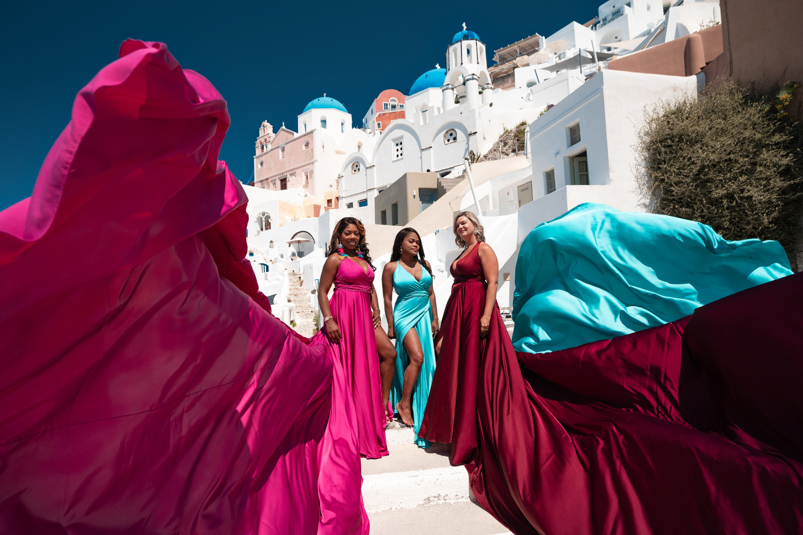 Groupe flying dresses&nbsp;photoshoot by&nbsp;Sokolove